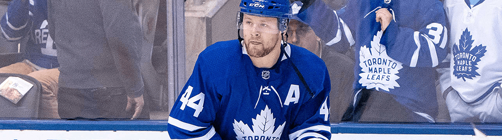 Rielly Out Eight Weeks with Fractured Foot