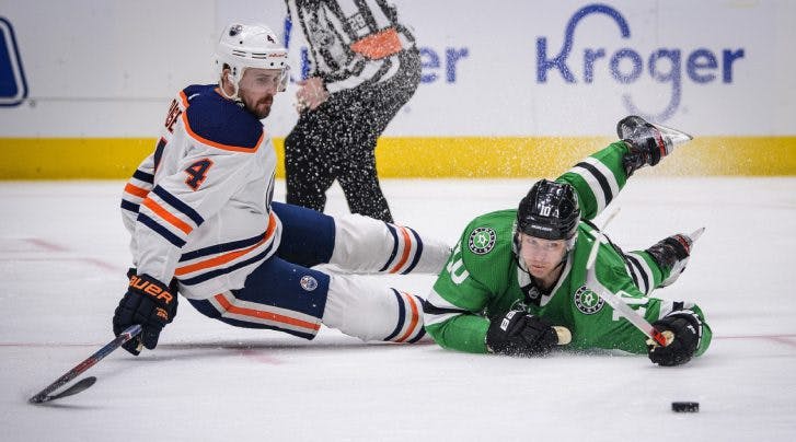 Daily Roundup: A Kris Russell extension, Todd Bertuzzi apologies to media and more