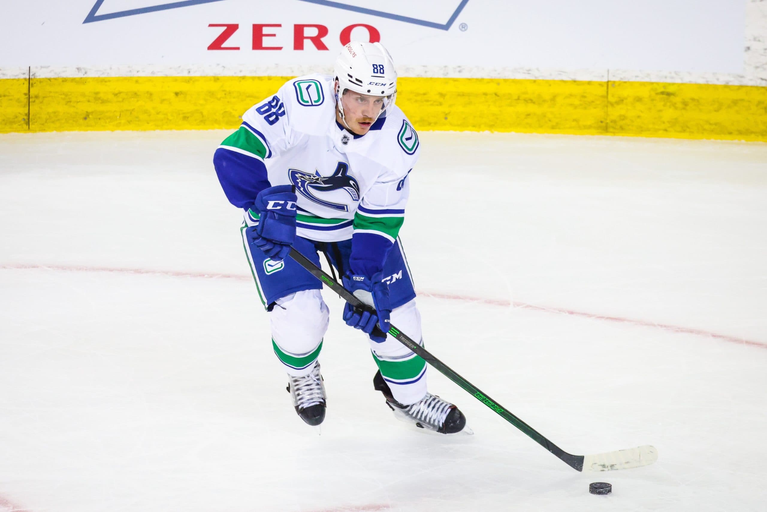 Canucks defender Nate Schmidt apparently wants to be traded