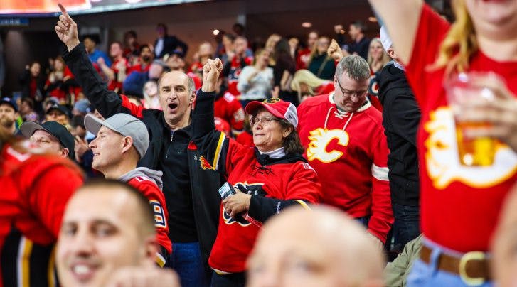 Vancouver Canucks, Calgary Flames latest teams to require fan vaccination for game attendance