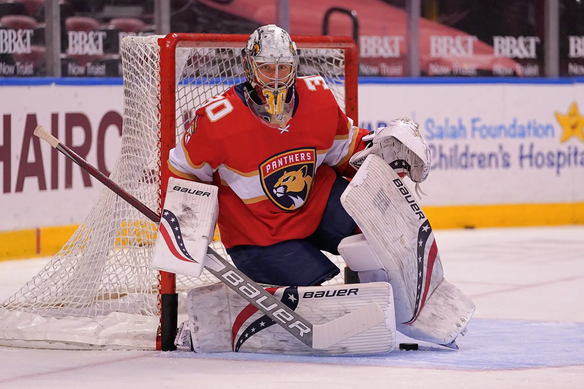 Florida Panthers sign Spencer Knight to three-year extension