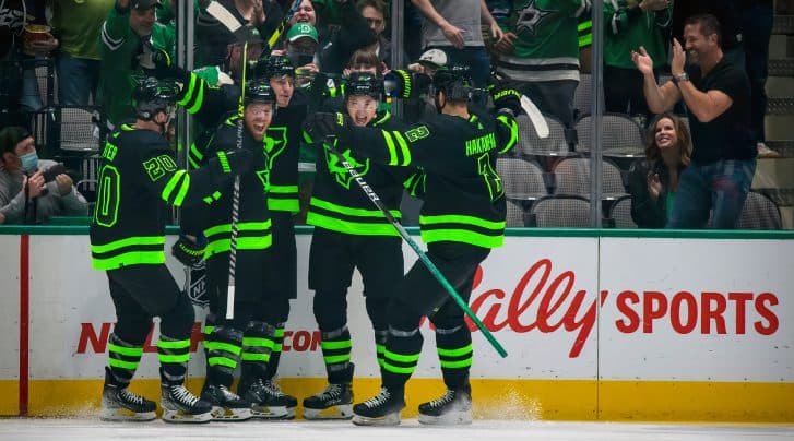 The Daily Faceoff Show: How a Dallas Stars closed door meeting turned their season around