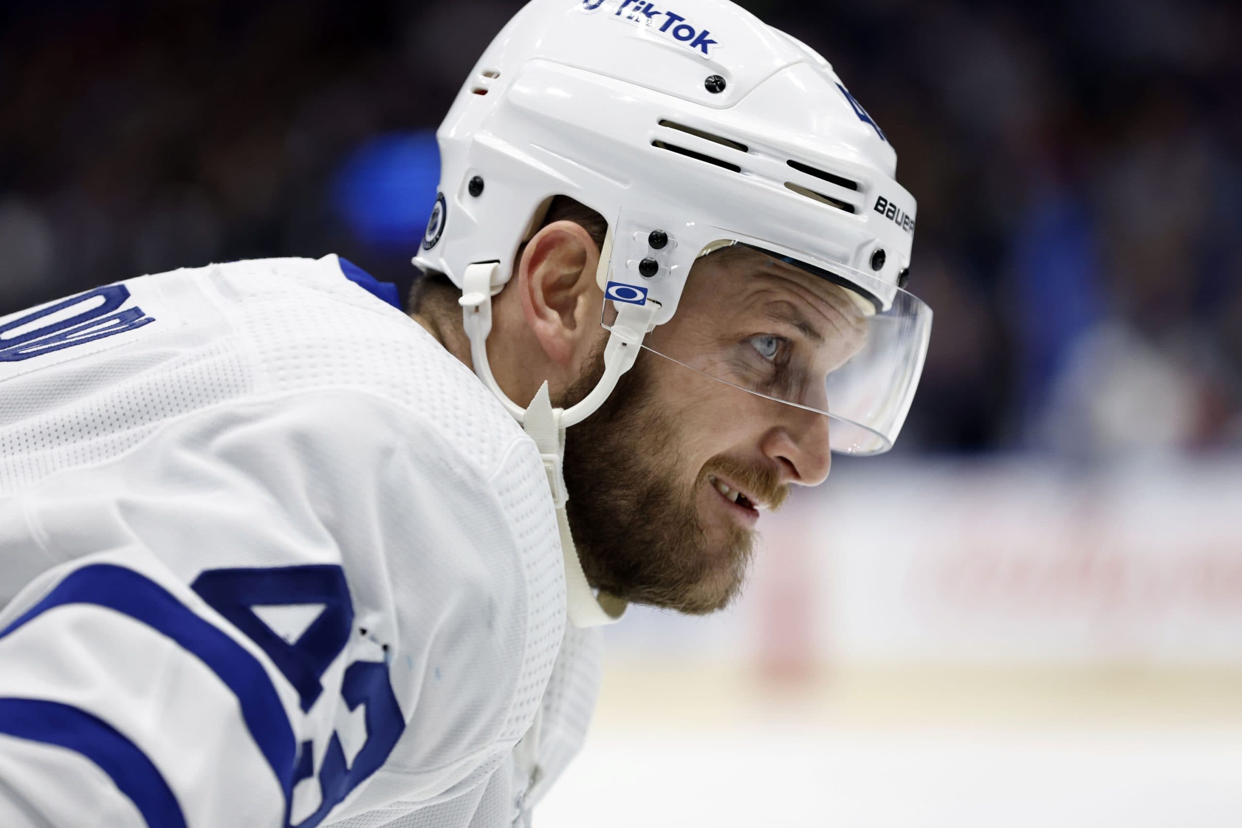 Toronto Maple Leafs’ Kyle Clifford and Wayne Simmonds fined by NHL
