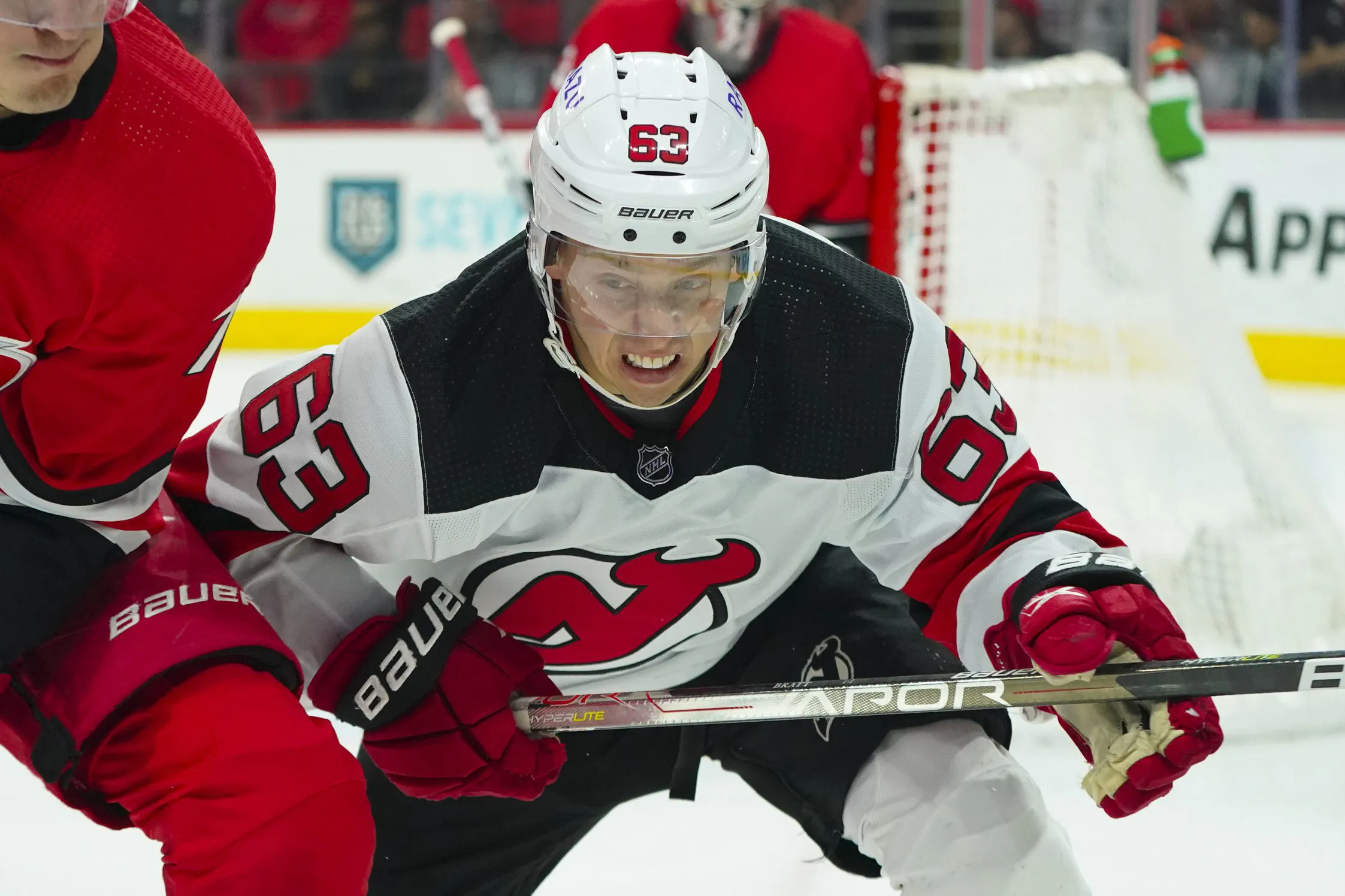 New Jersey Devils, Jesper Bratt more than $2 million apart in arbitration filings