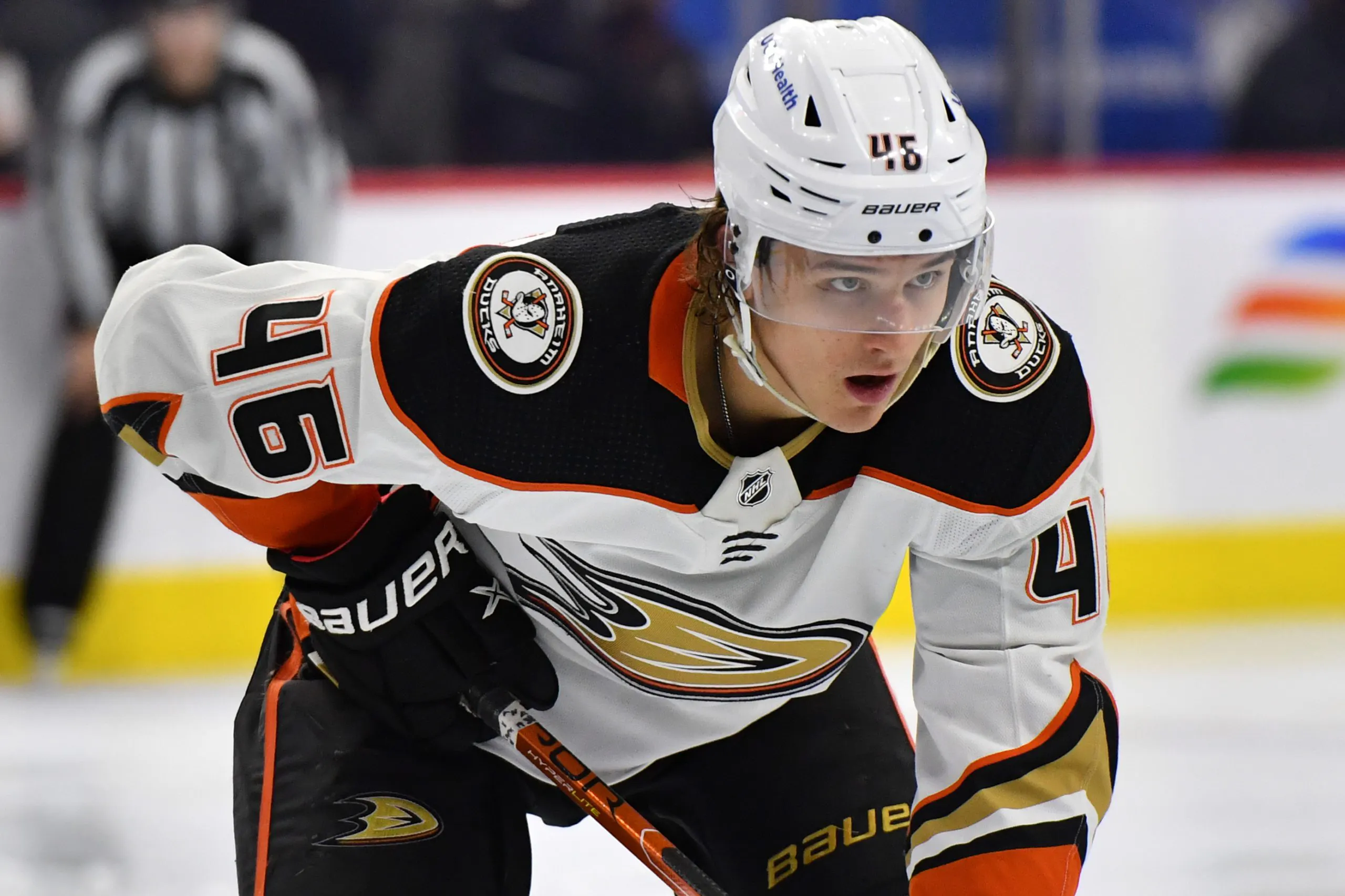Huge hit forces Anaheim Ducks forward Trevor Zegras from game with upper-body injury