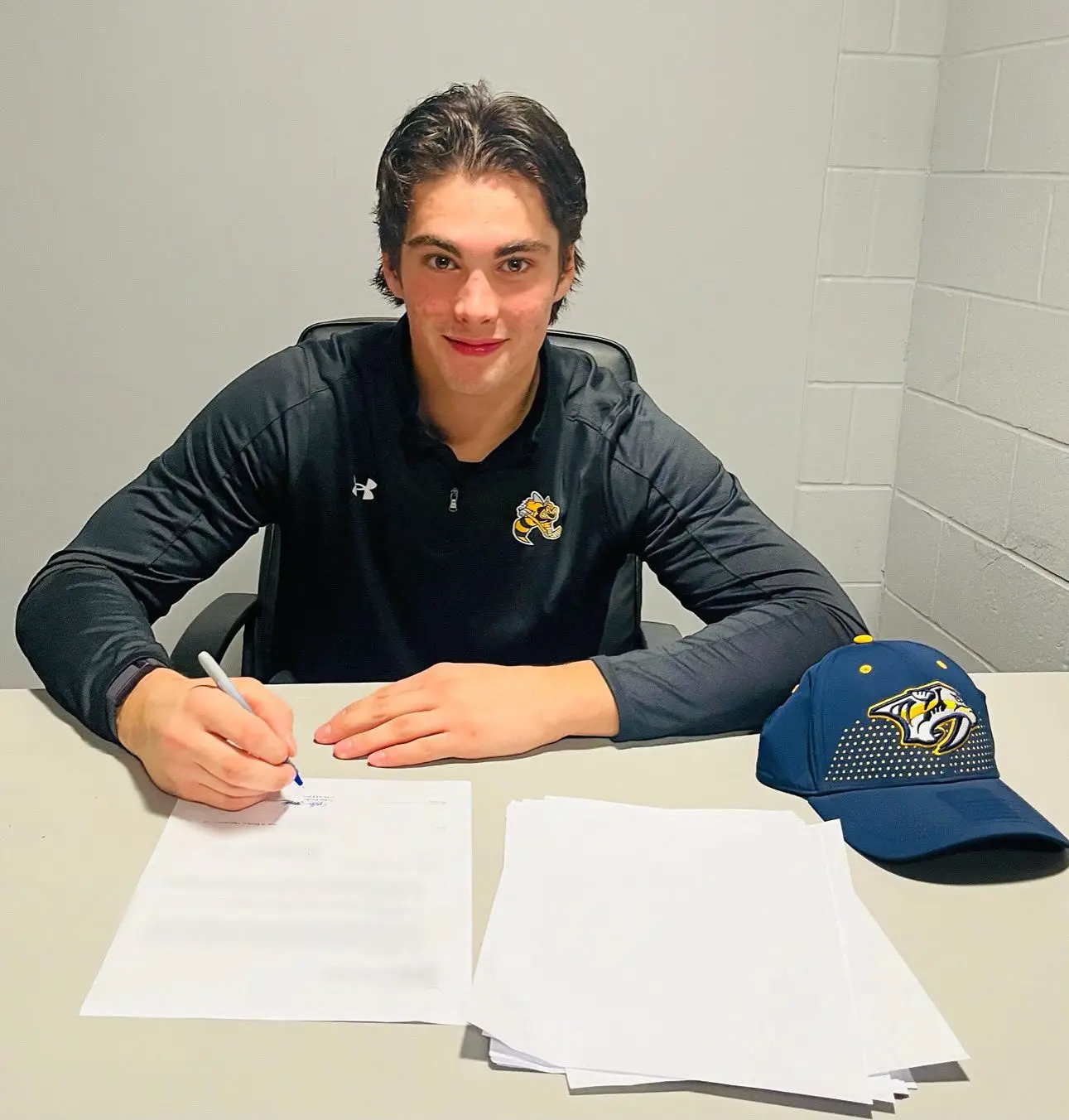 Nashville Predators sign Nolan Burke to a three-year entry-level contract