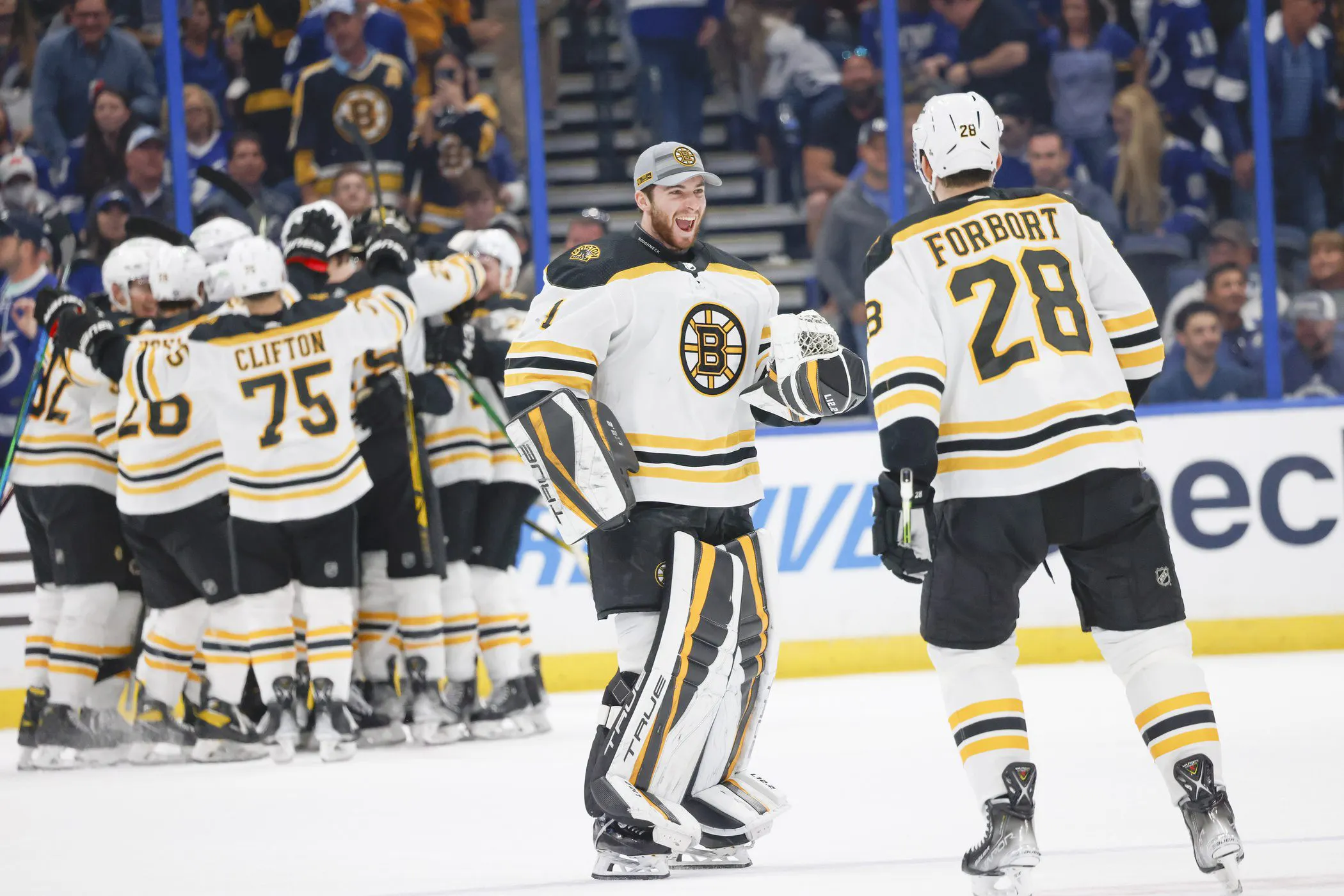 Boston Bruins’ Jeremy Swayman and Derek Forbort out week-to-week