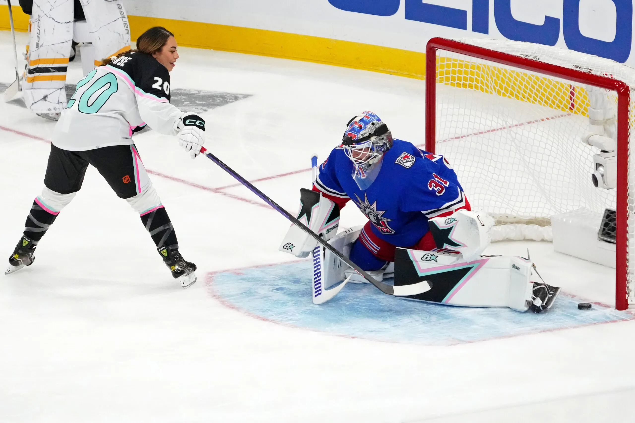 Sarah Nurse, Sergei Ovechkin steal show at 2023 NHL All-Star Skills Competition