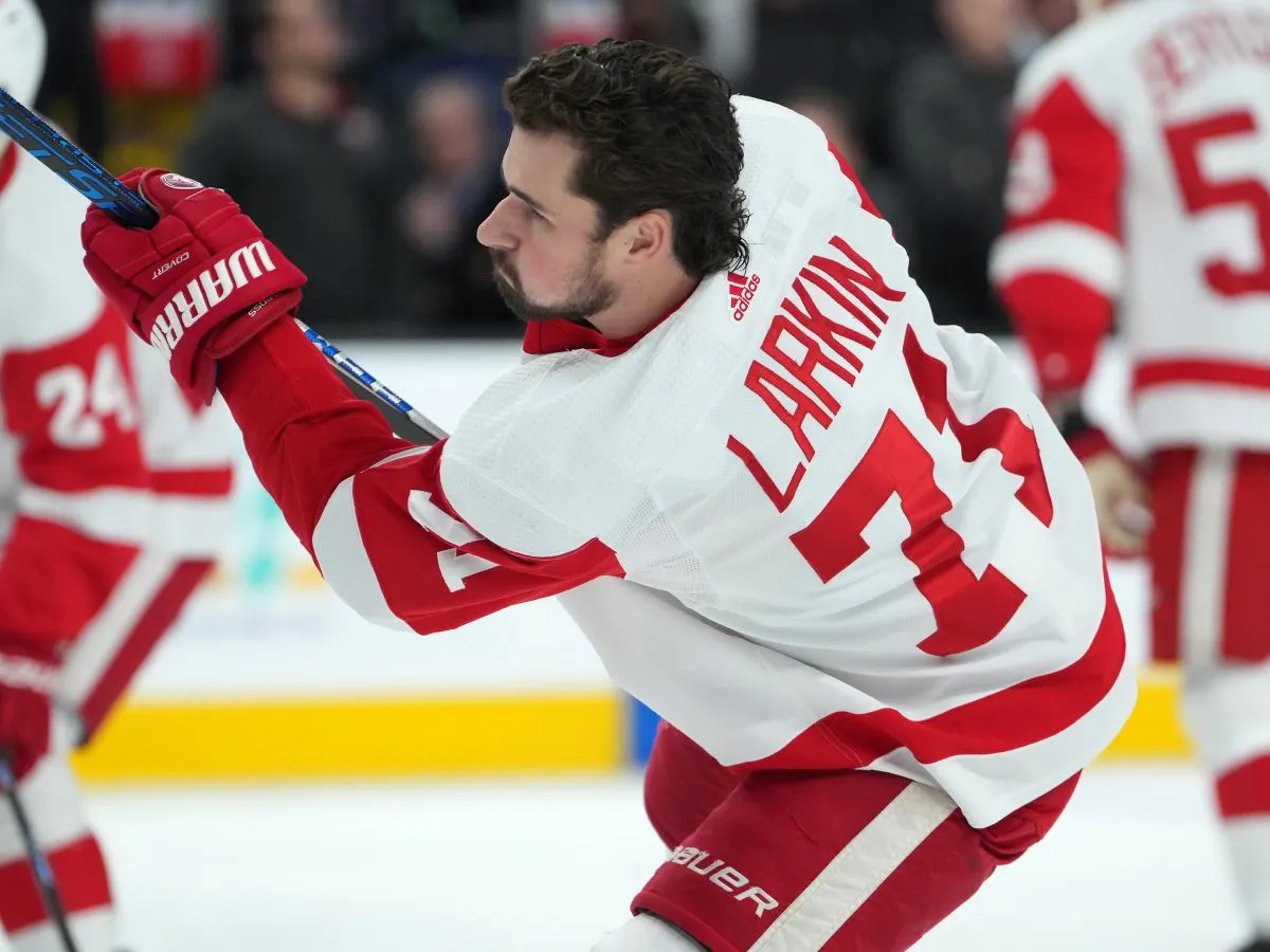 Dylan Larkin doesn’t want to leave the Detroit Red Wings