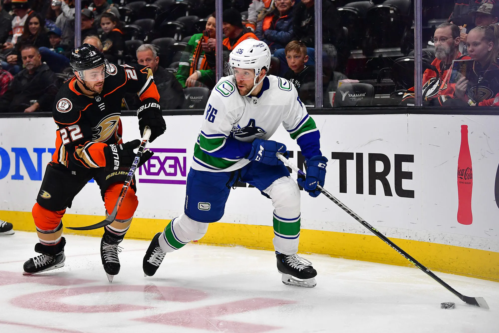 Vancouver Canucks sign Christian Wolanin to two-year contract