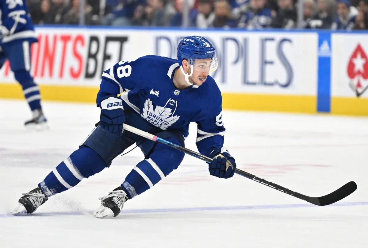 Why the Toronto Maple Leafs should keep Michael Bunting benched for Game 5