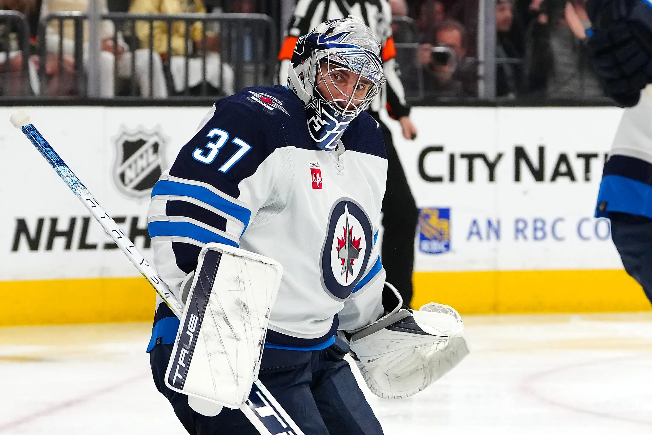 Jets goaltender Connor Hellebuyck says he’s ‘not interested in a rebuild’