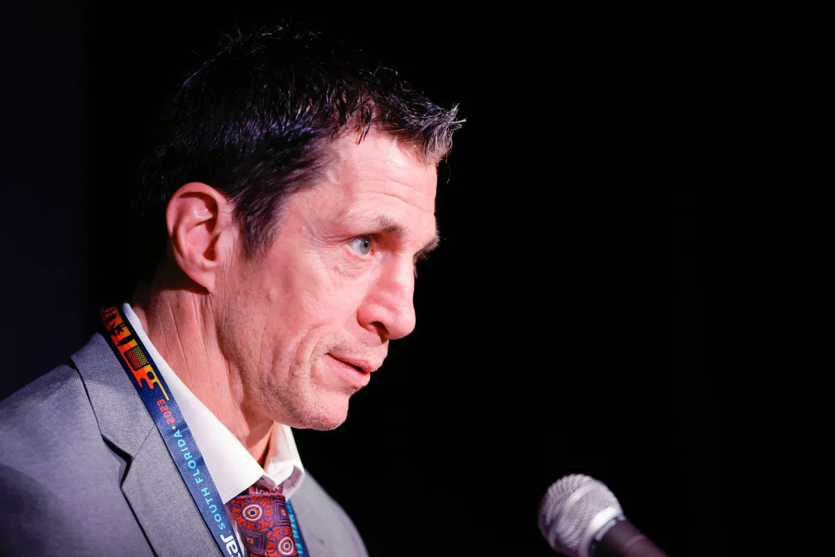‘Do post-playing careers affect our view of Hockey Hall of Fame cases?’ Featuring Rod Brind’Amour