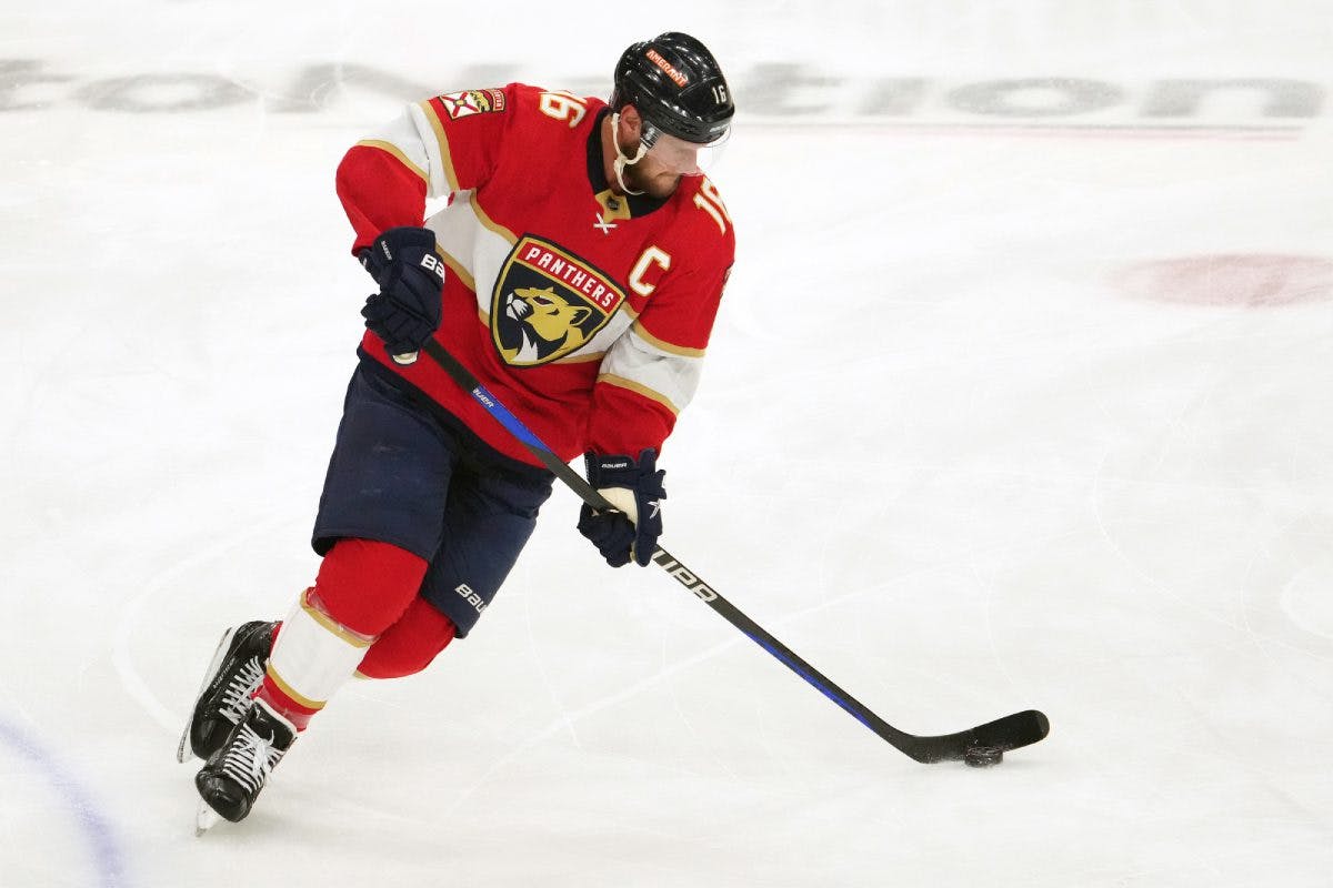 Florida Panthers head coach says Aleksander Barkov is out day-to-day