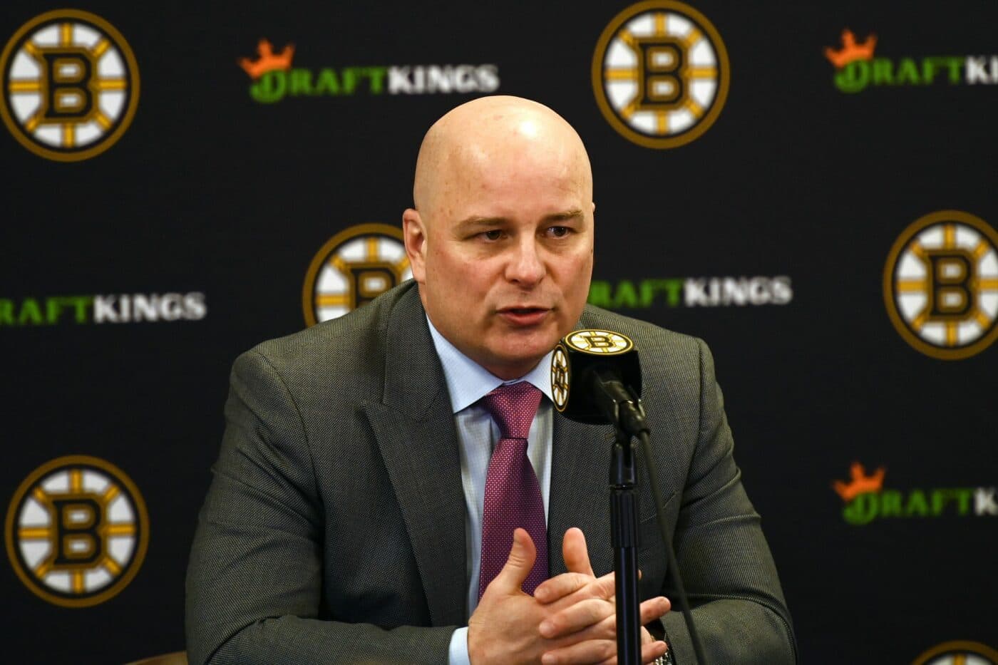 Boston Bruins coach Jim Montgomery wins 2023 Jack Adams Award