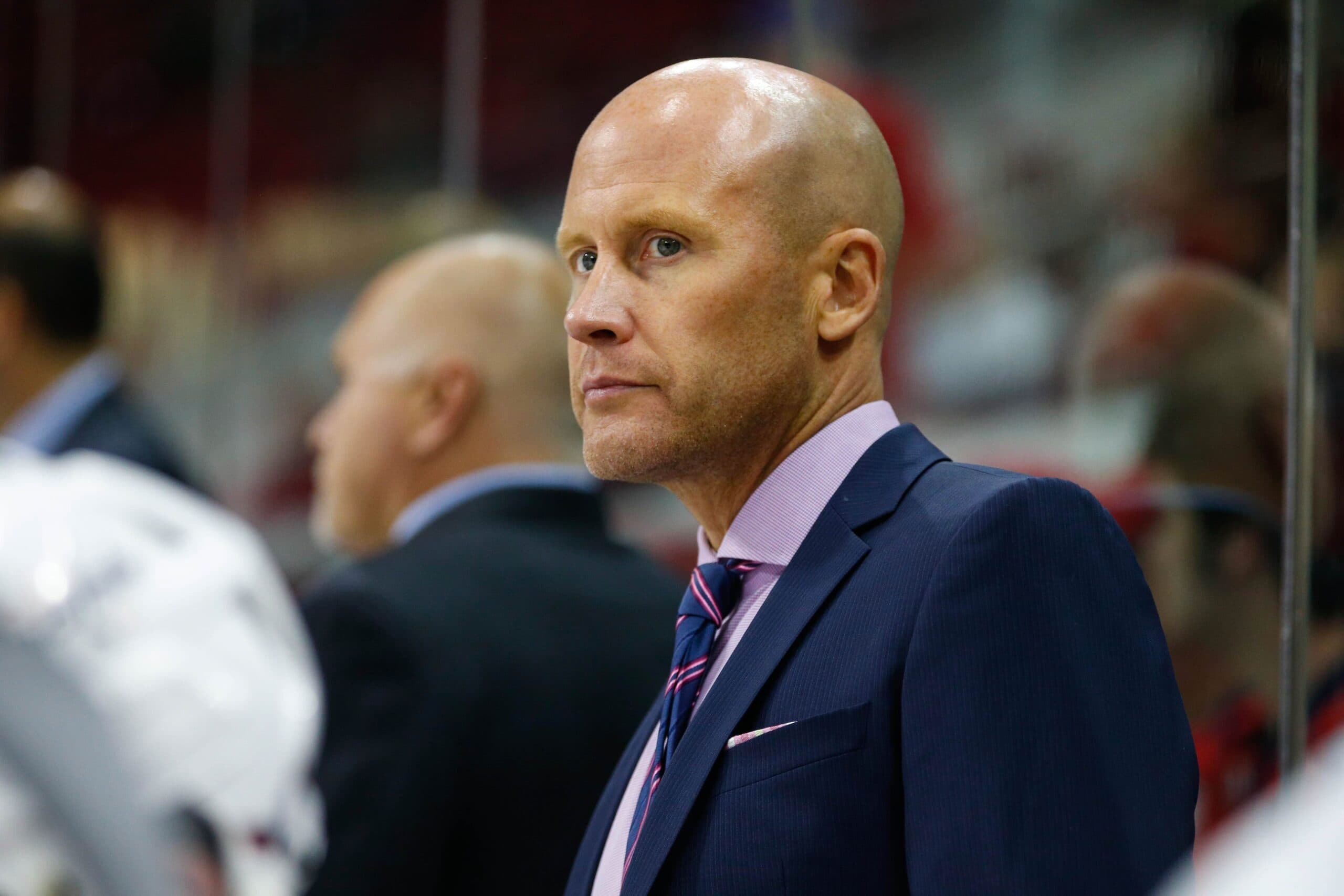 Arizona Coyotes hire Blaine Forsythe as assistant coach