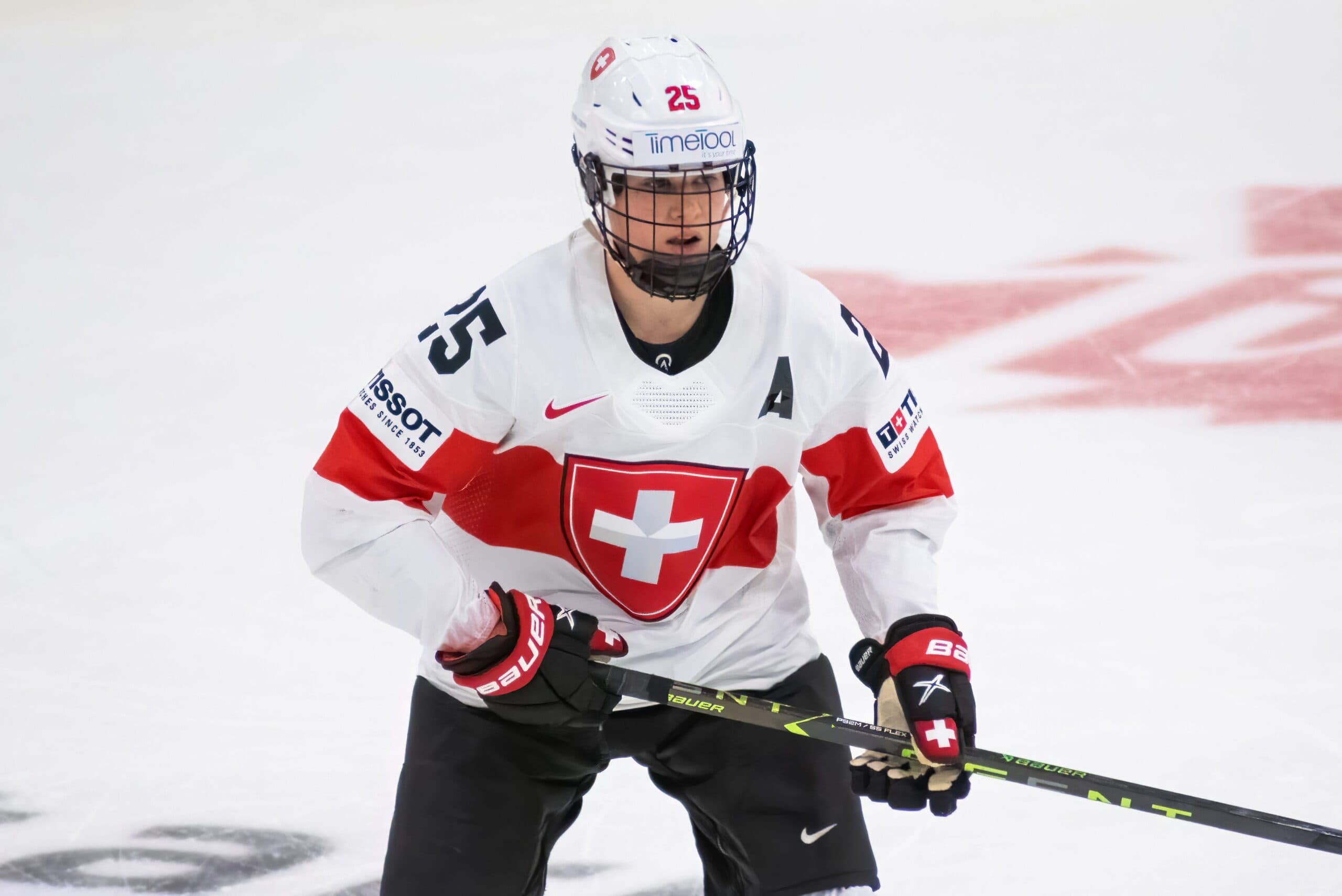 Switzerland unveils women’s roster for 2026 Olympics