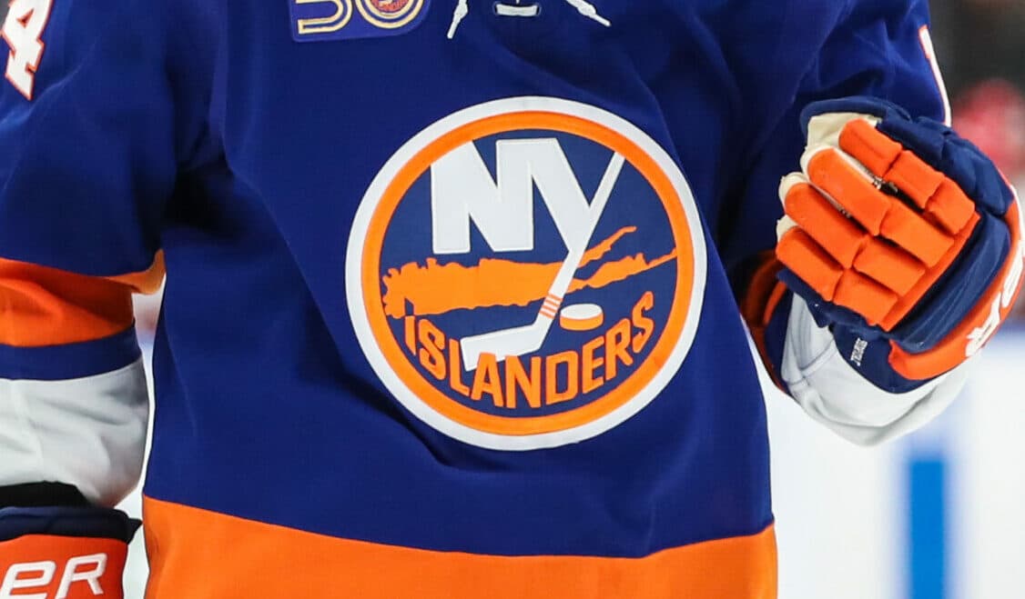 New York Islanders sign defenseman Isaiah George to entry-level contract