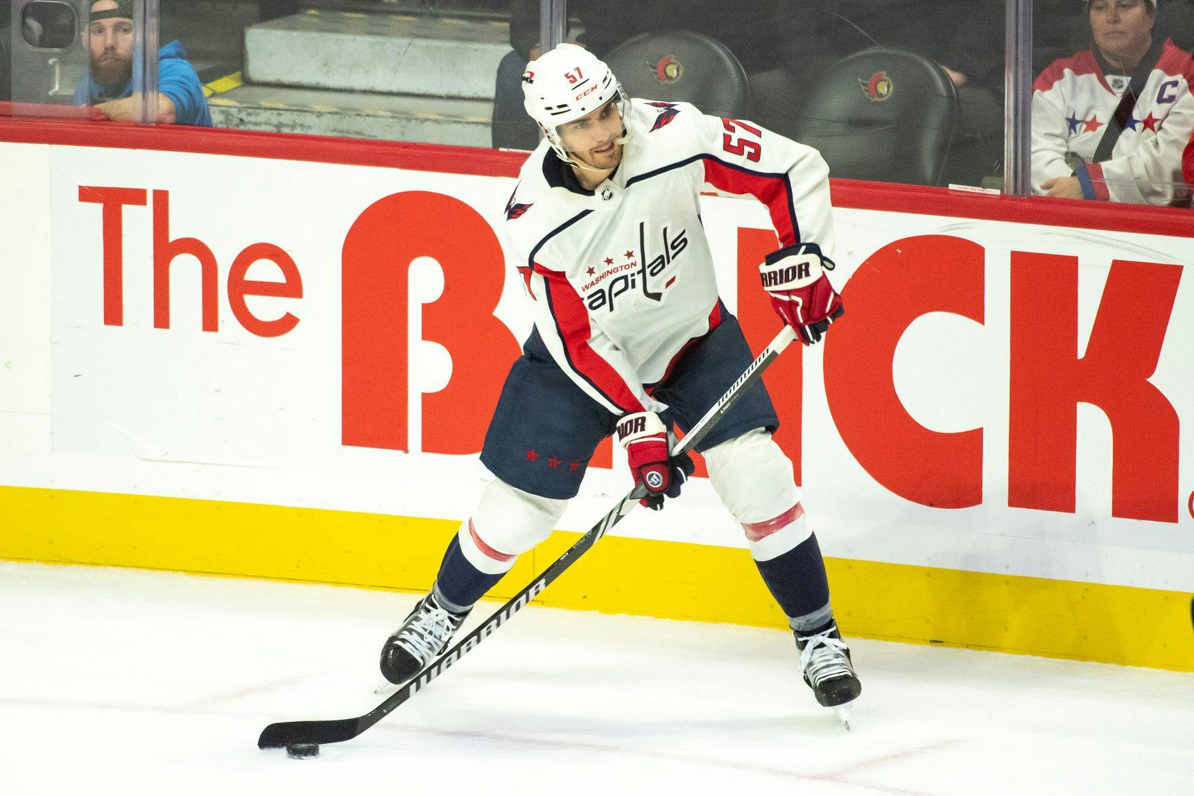 Washington Capitals’ Trevor van Riemsdyk leaves game early with lower-body injury