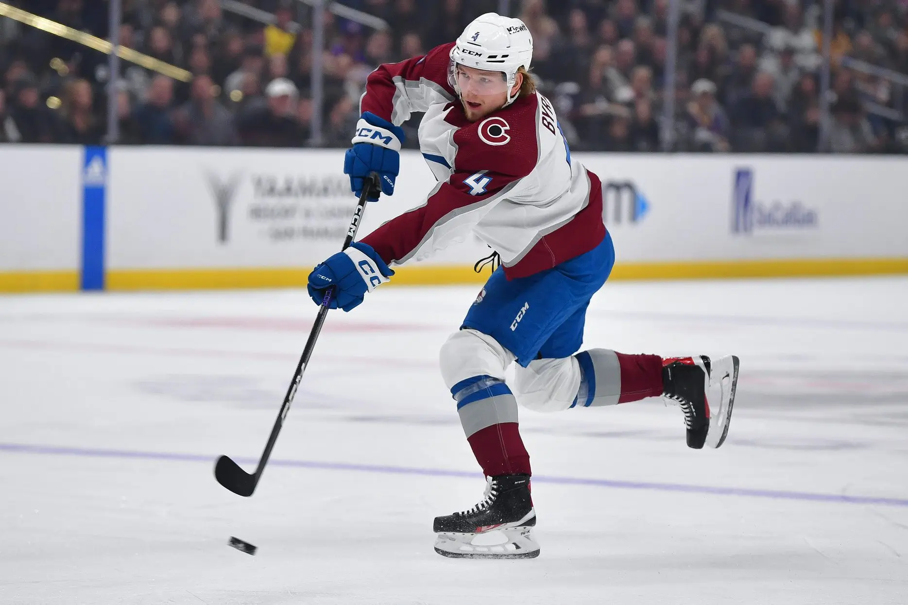 Colorado Avalanche’s Bowen Byram left game early with upper-body injury