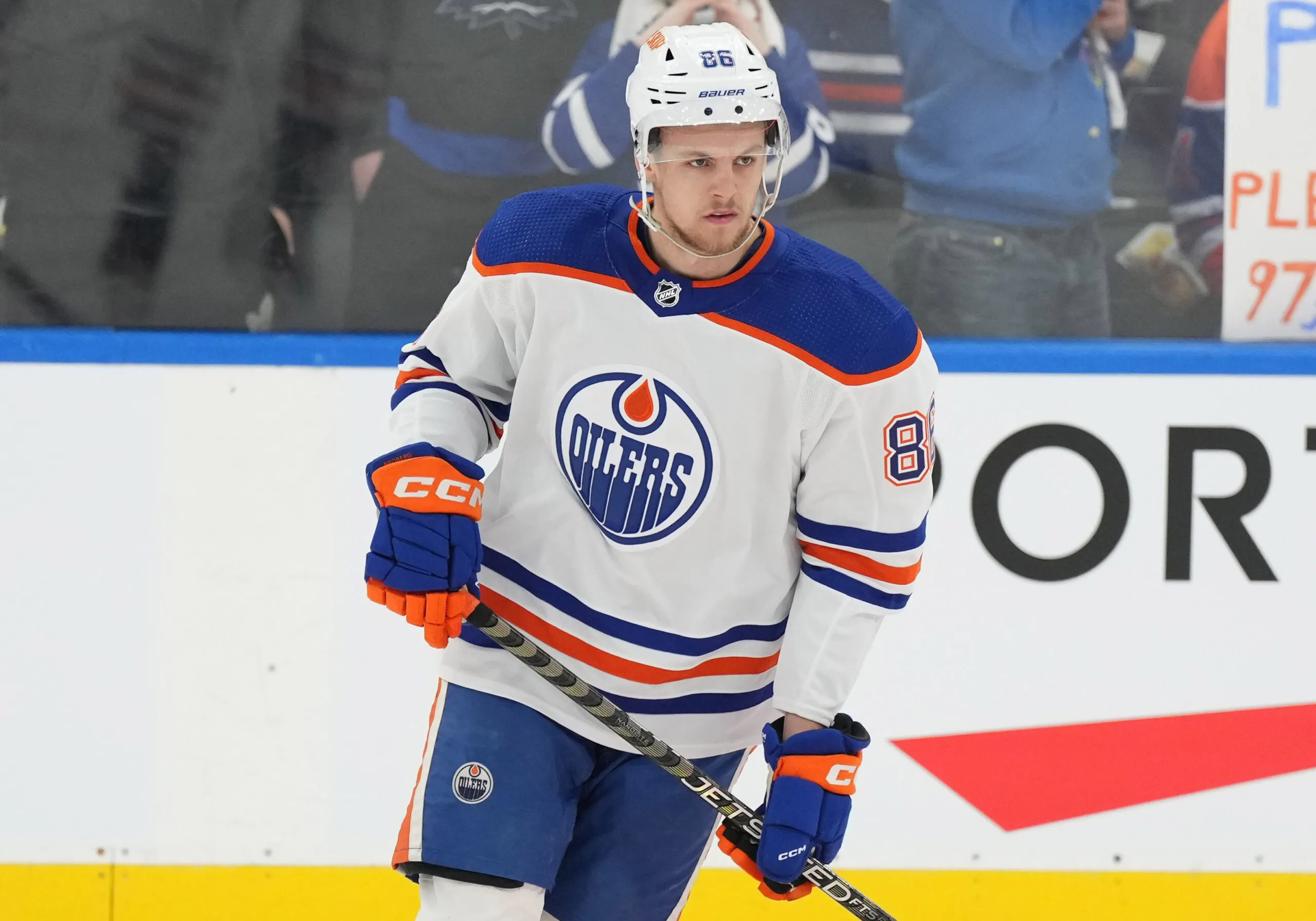 Report: Edmonton Oilers prospect Philip Broberg expected to miss 2-3 weeks with injury