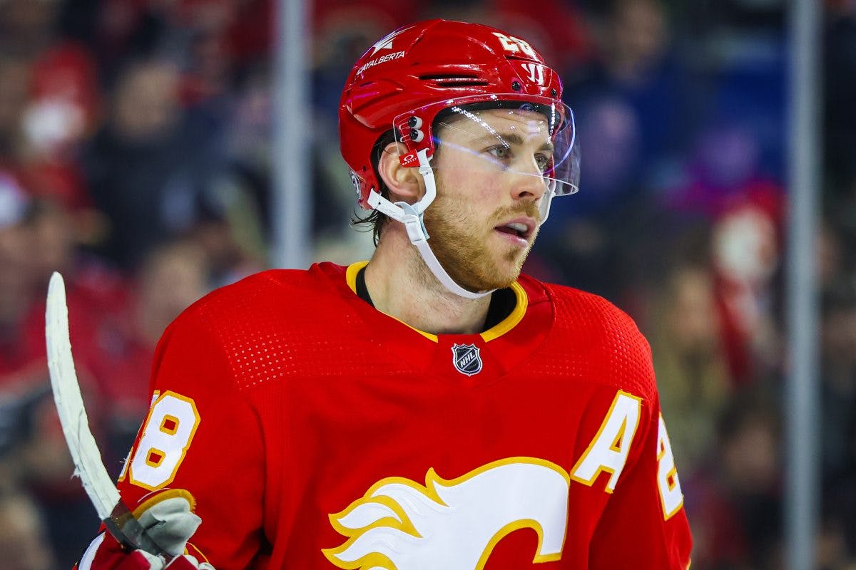 Will Flames’ Elias Lindholm turn a Stanley Cup contender into a frontrunner?