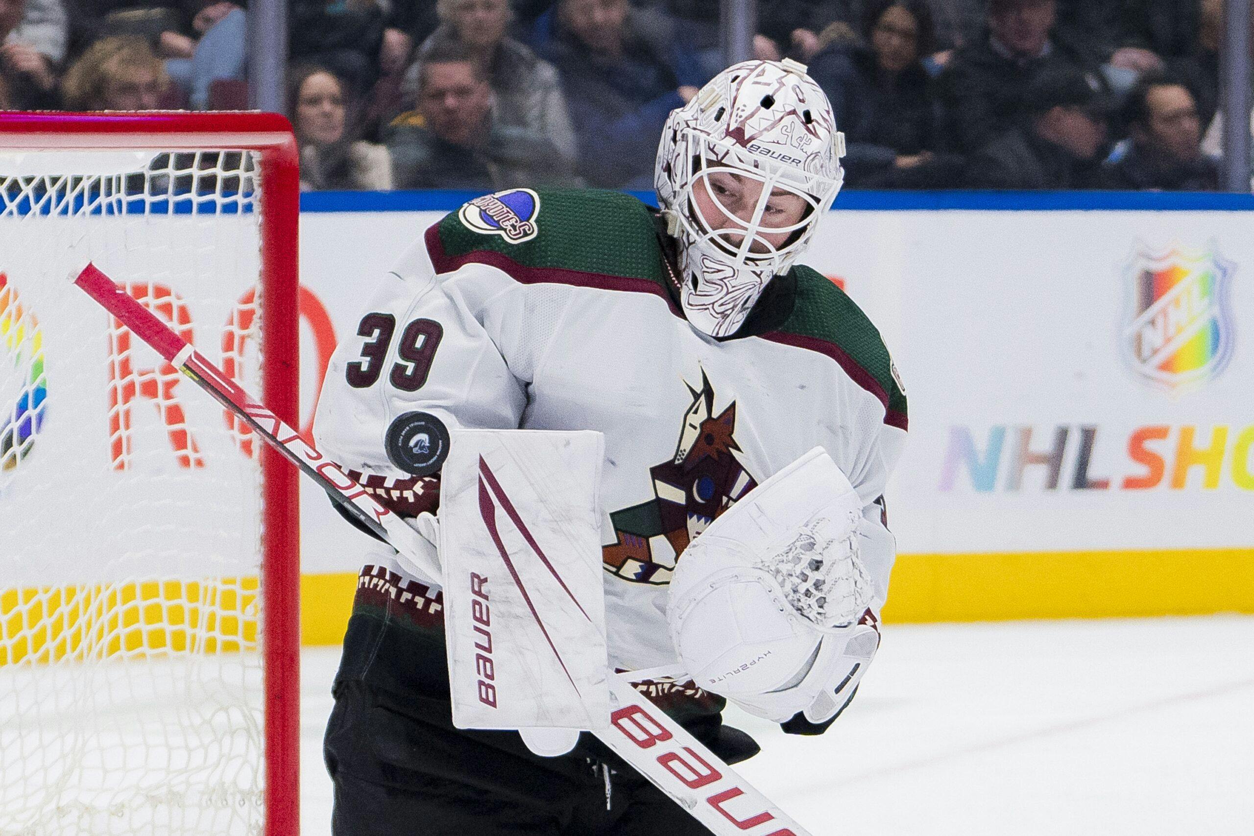 Arizona Coyotes’ Connor Ingram out day-to-day, Matt Villalta called up