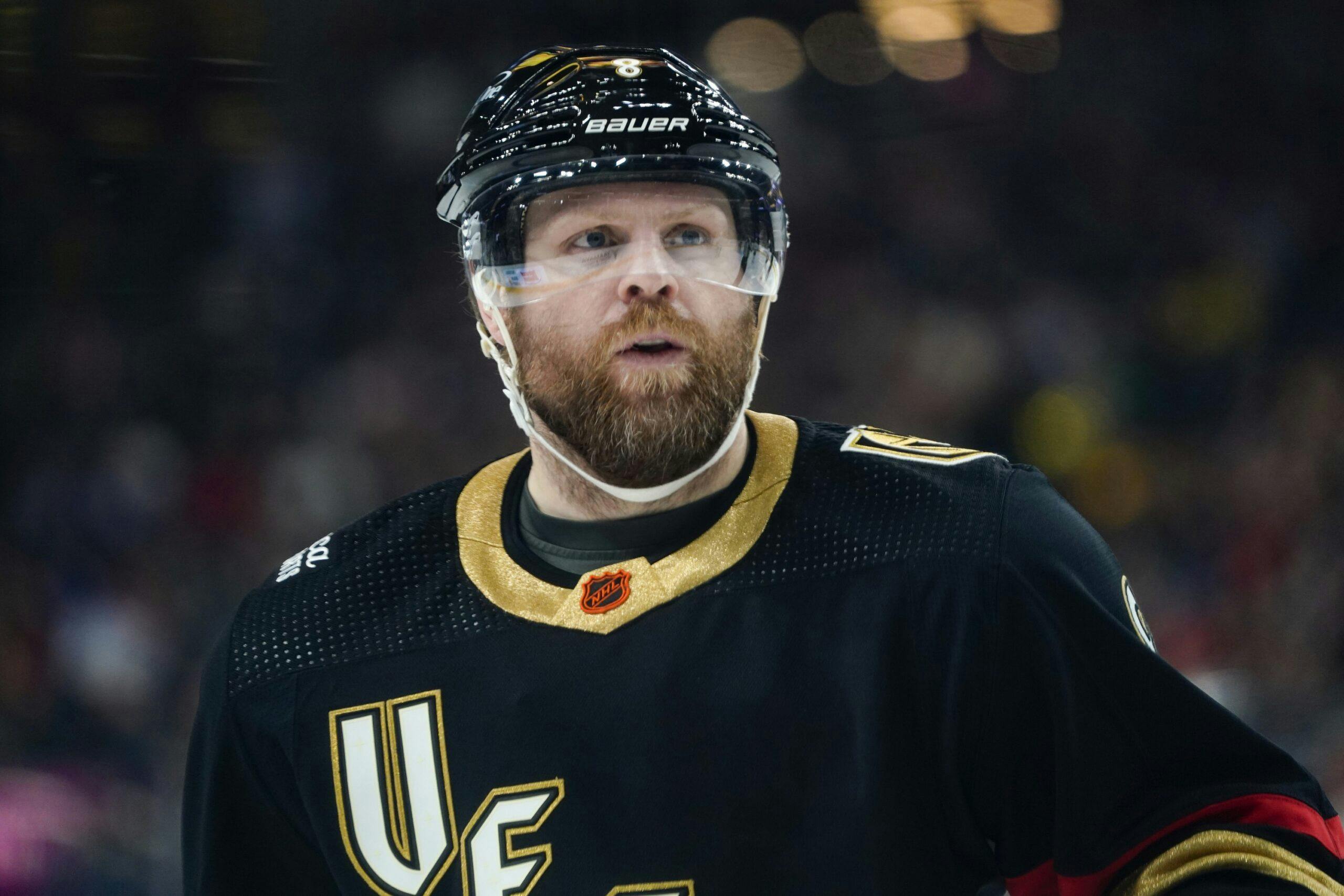 Is taking a chance on Phil Kessel worth it for the Vancouver Canucks? 