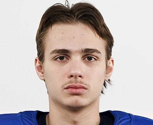 Russian goalie Artemi Pleshkov sets pro hockey world record with 124-save game