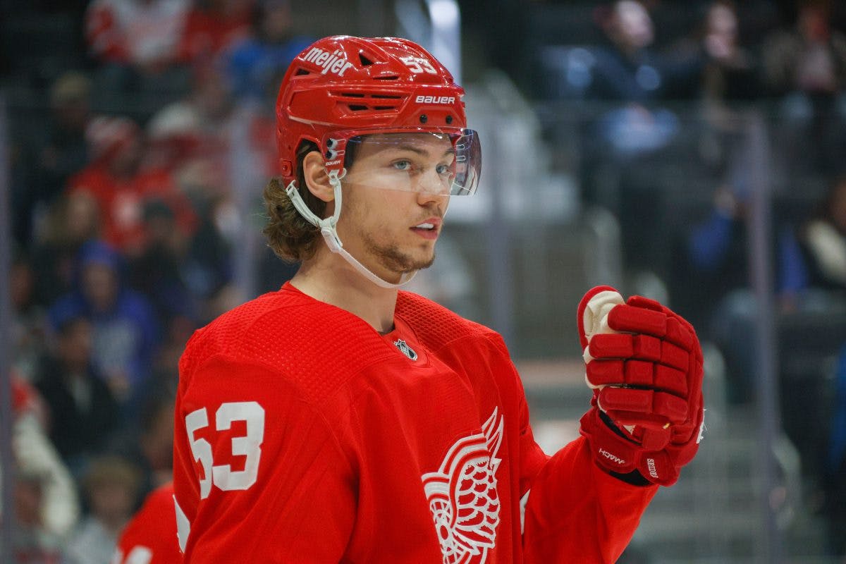 Are the Detroit Red Wings hindering their long-term success this season?