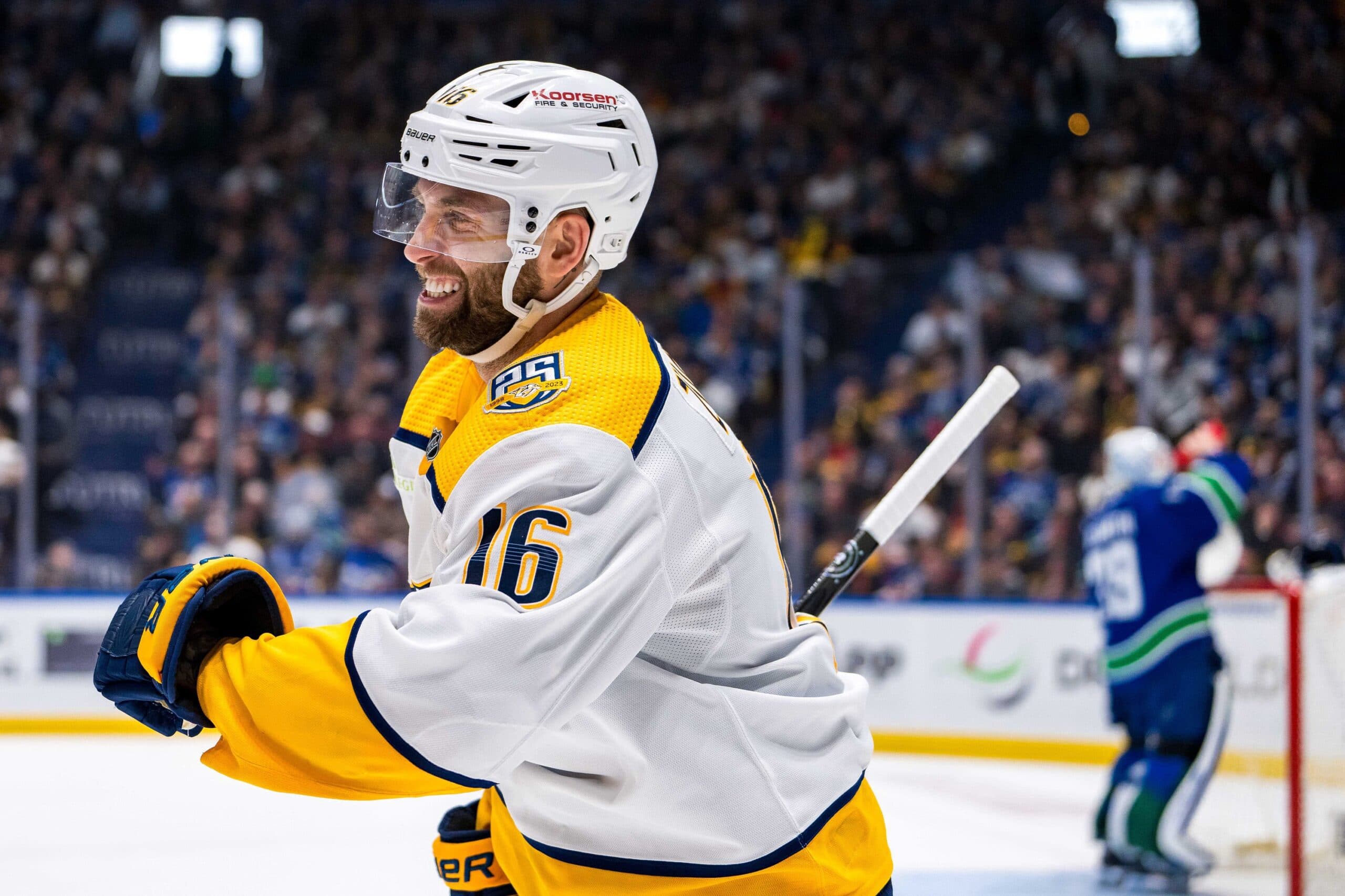 Buffalo Sabres sign forward Jason Zucker to one-year contract