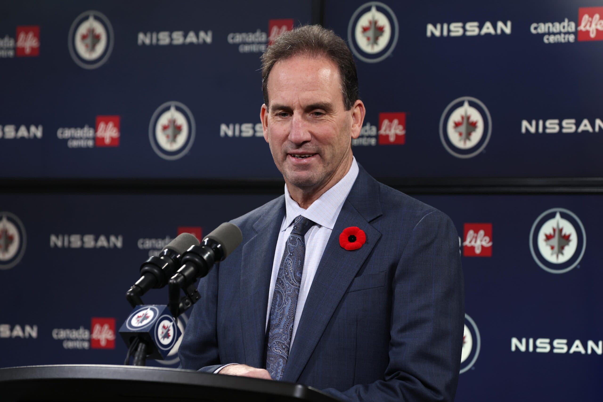 Scott Arniel, técnico do Winnipeg Jets. Reprodução/James Carey Lauder - Imagn Images