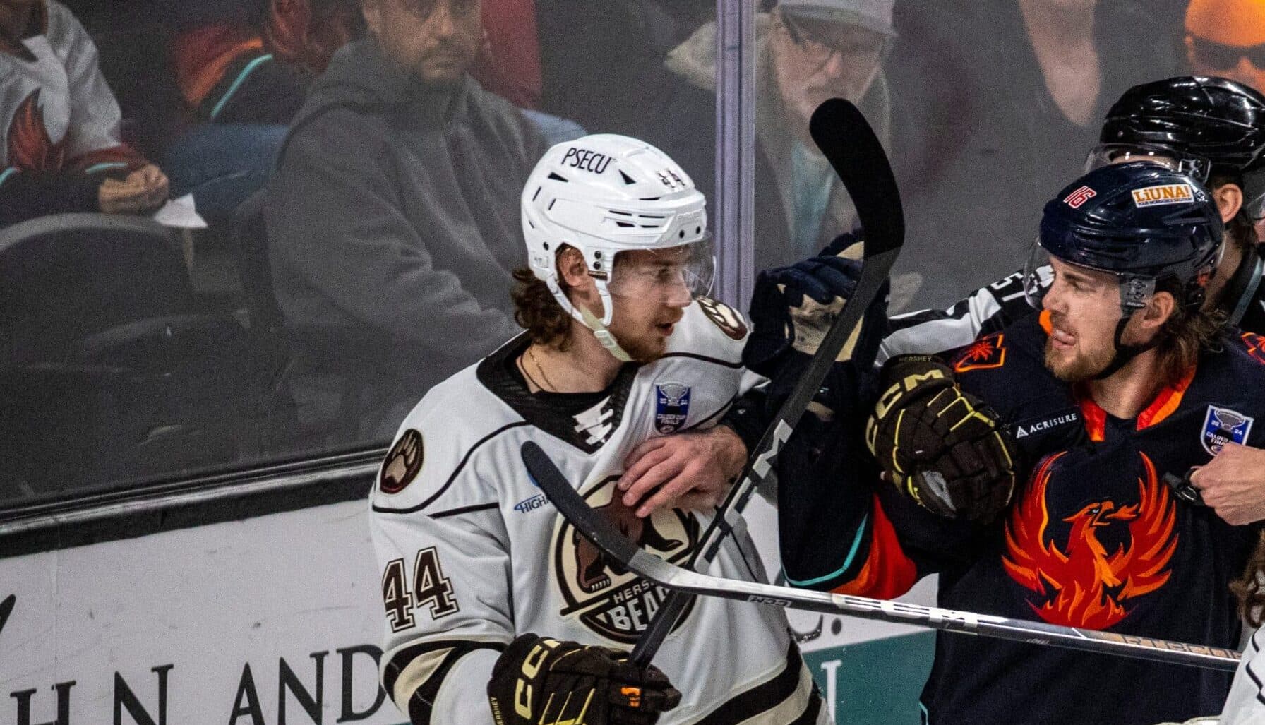 Capitals re-sign Trineyev to one-year, two-way contract