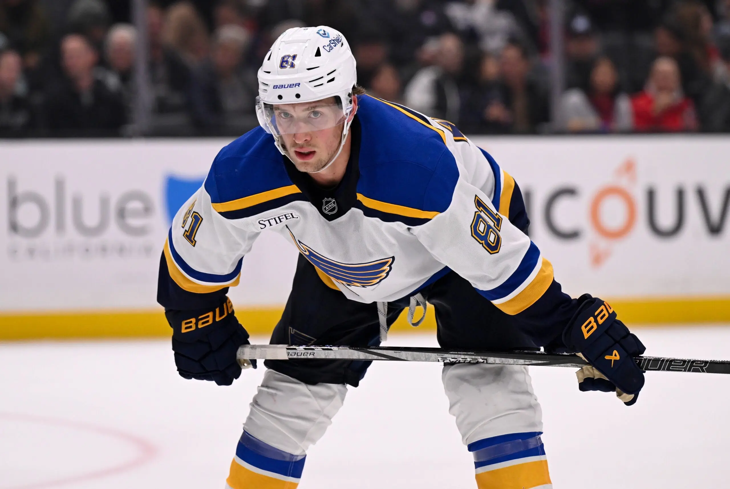 St. Louis Blues center Dylan Holloway (81) prepares for a face-off against the Los Angeles Kings during the third period at Crypto.com Arena.