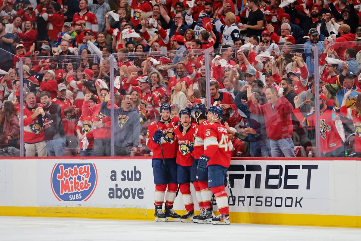Stanley Cups Exploding Stanley Cup Playoffs Day 36: Panthers explode in third period to take 3 ...