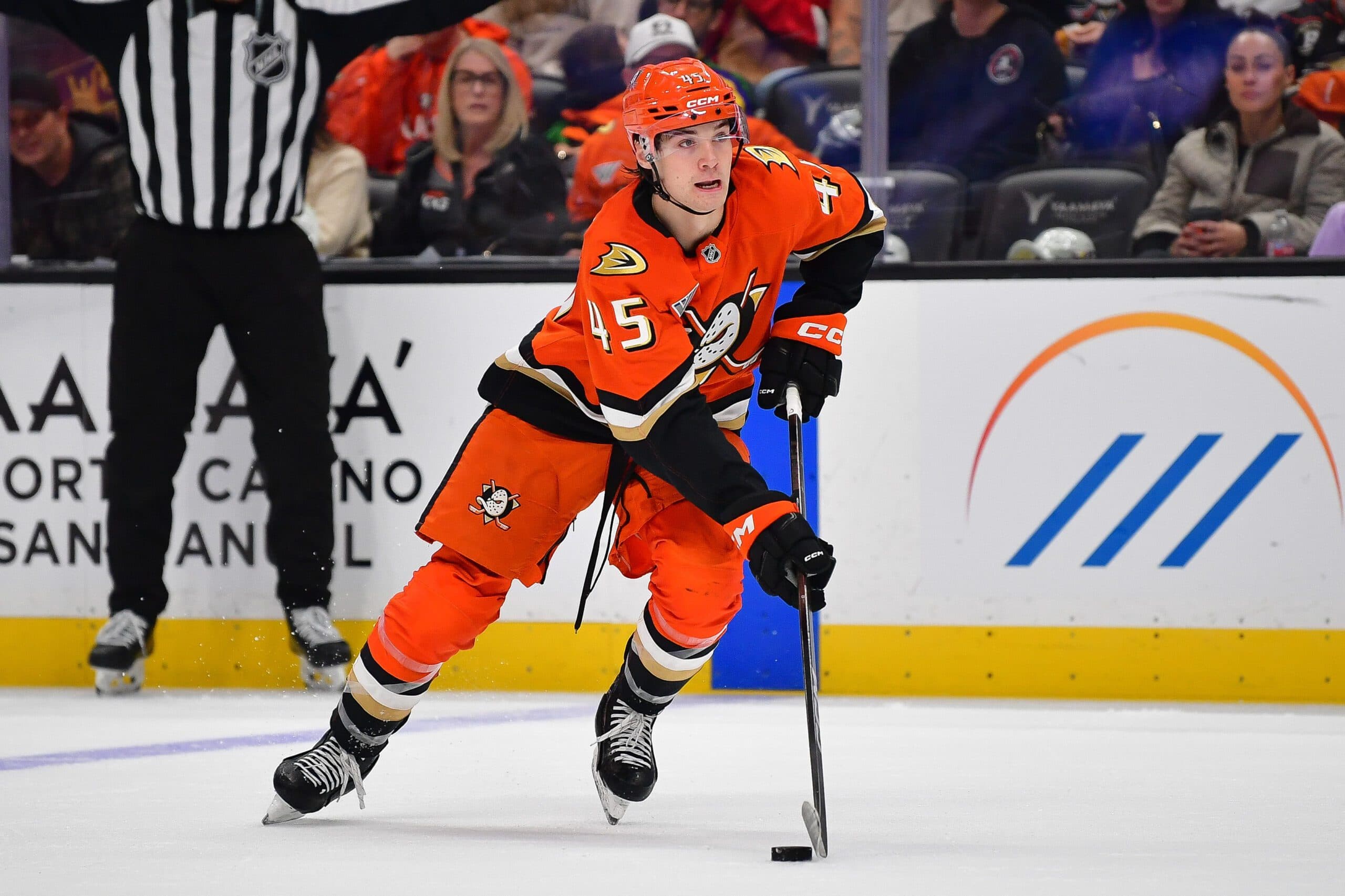 Beckett Sennecke is making a case to stick with Ducks