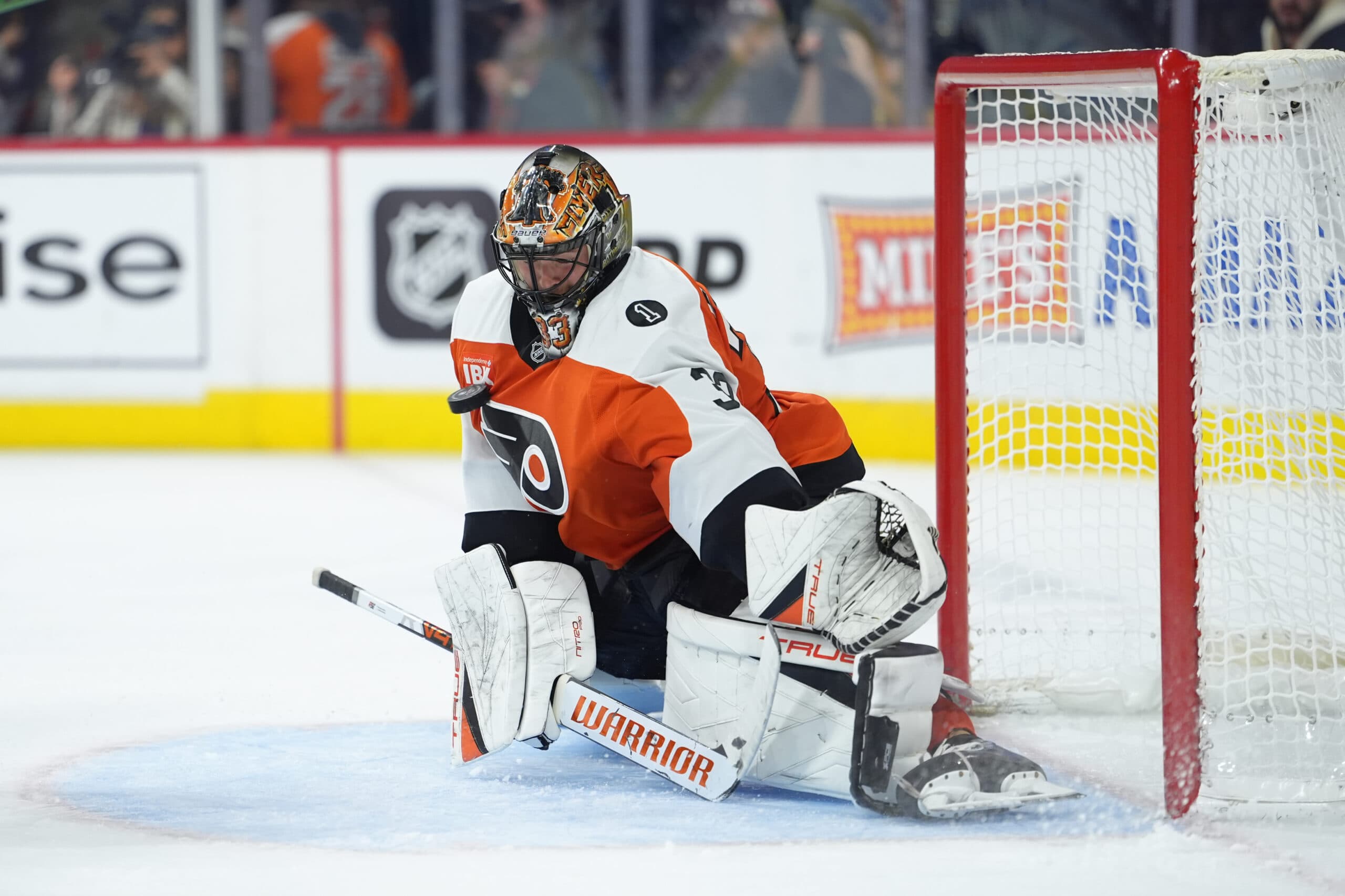 Flyers’ Samuel Ersson placed on injured reserve; Aleksei Kolosov recalled