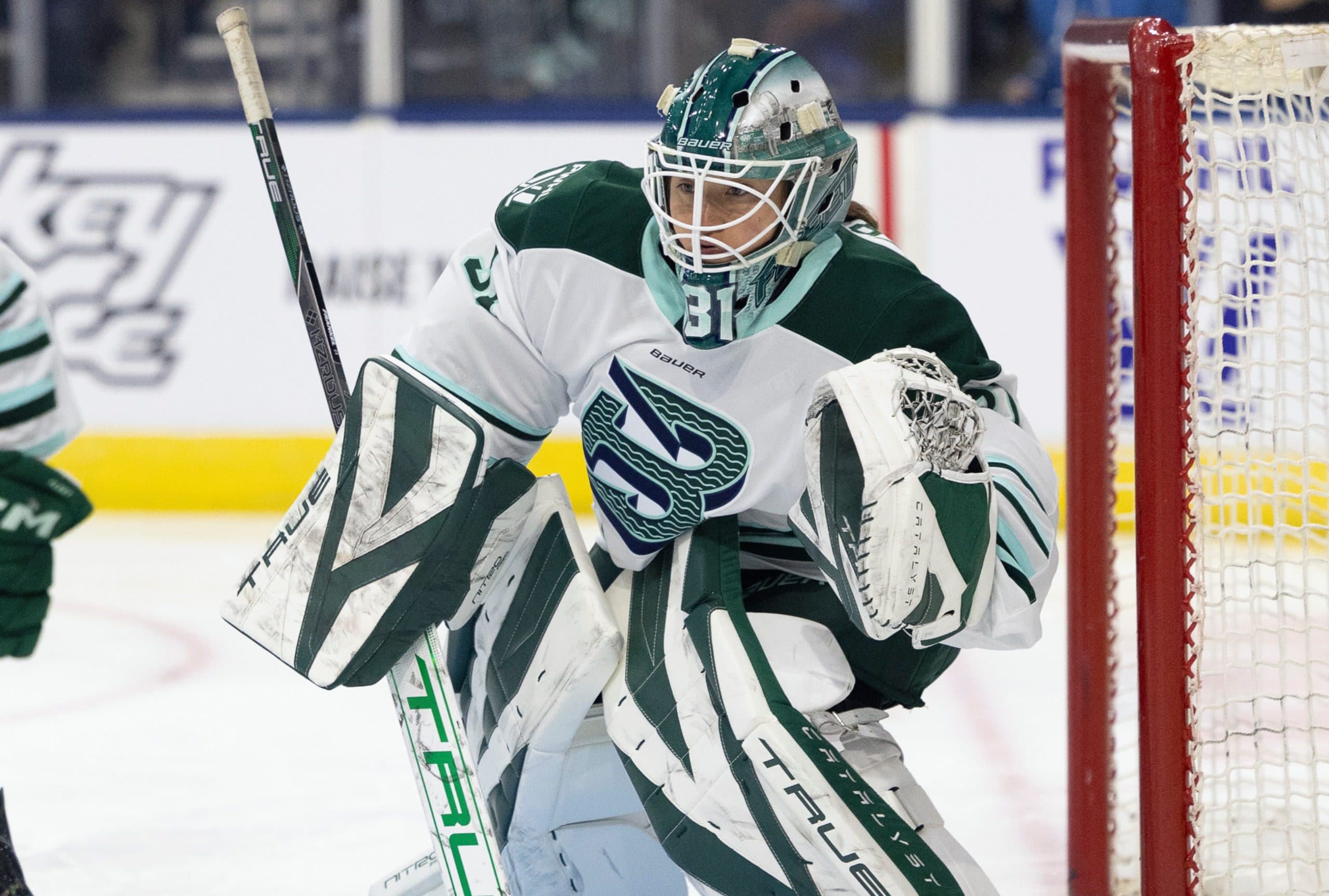 Boston Fleet goaltender Aerin Frankel