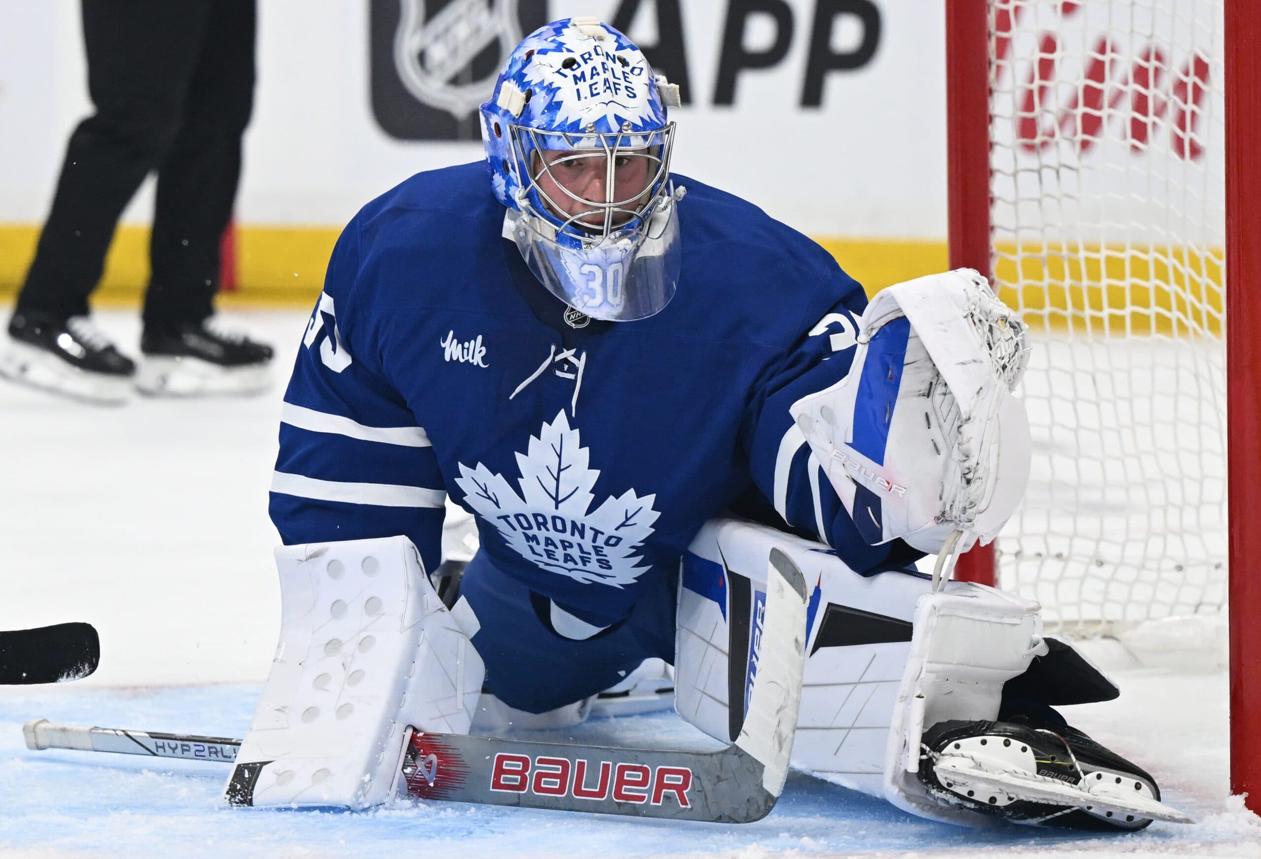 Hurricanes re-claim Cayden Primeau off waivers from Maple Leafs