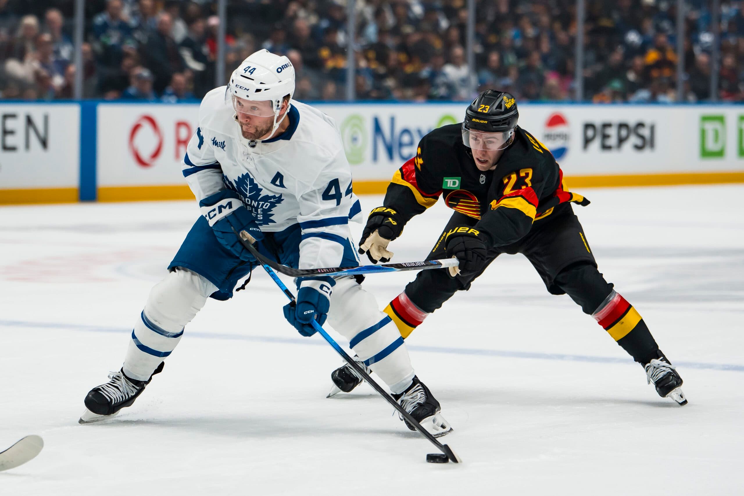 Leafs’ Morgan Rielly exits game with upper-body injury