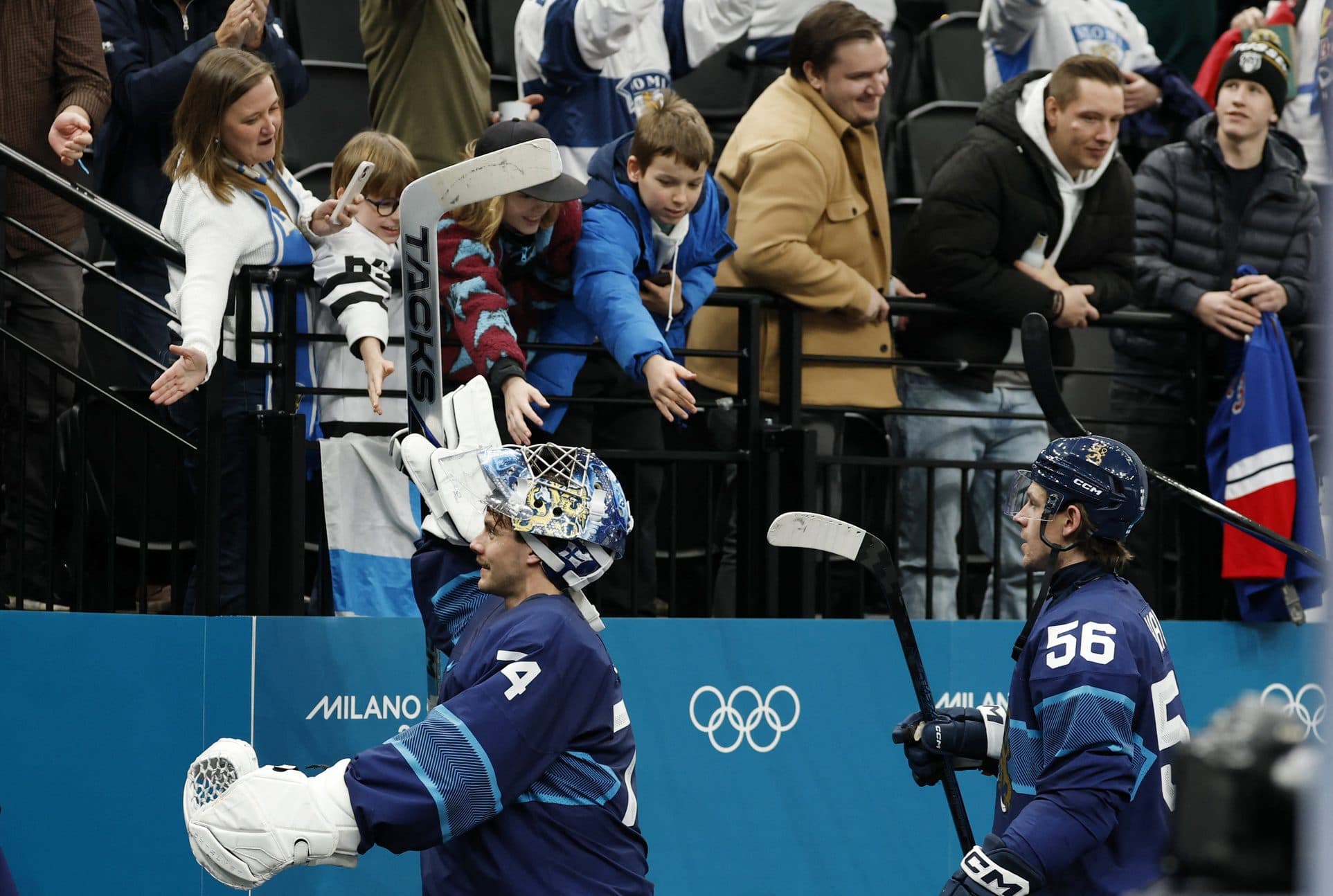 Finland’s Juuse Saros stood on his head against Sweden
