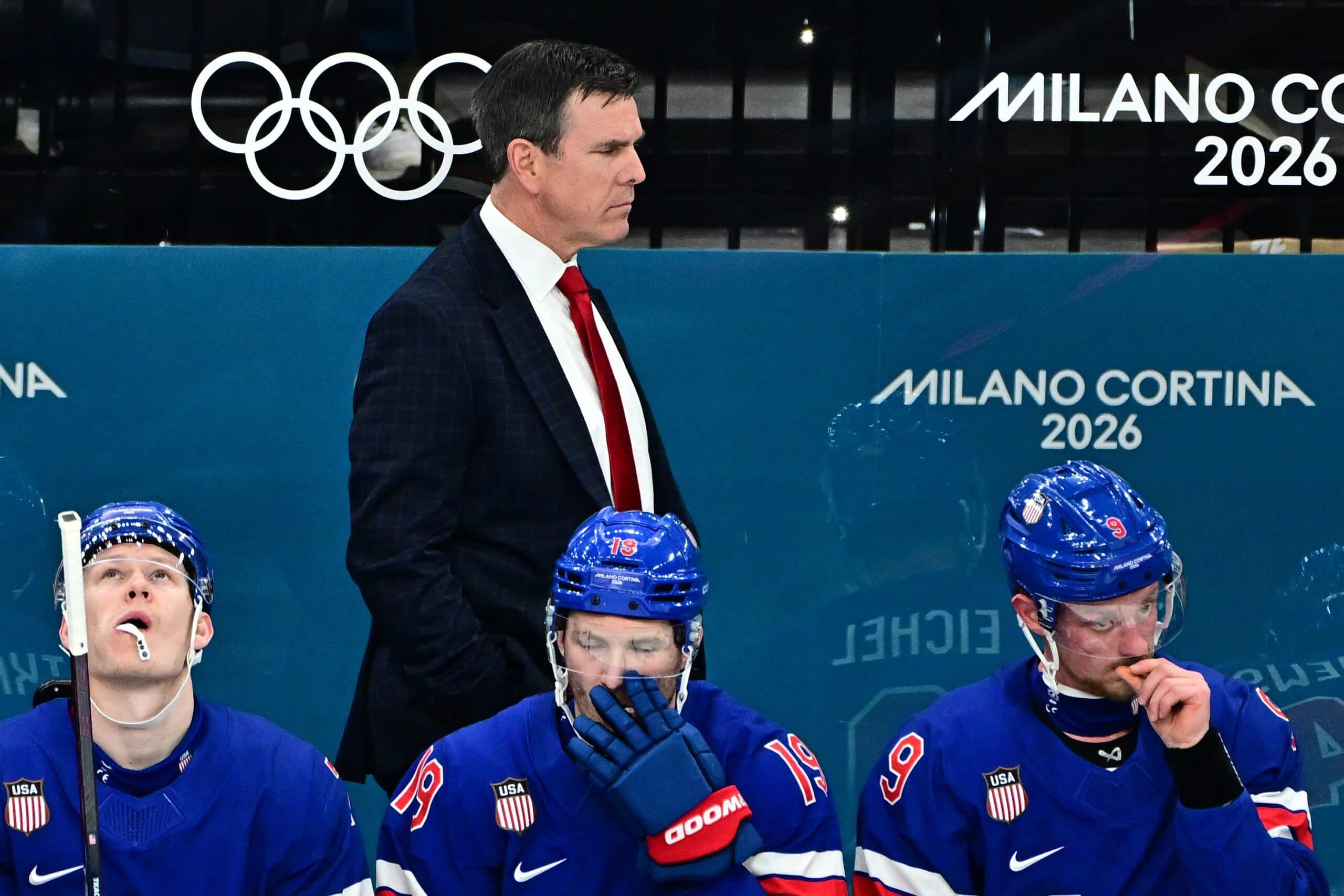 The United States edged out Sweden in overtime by a score of 2-1.