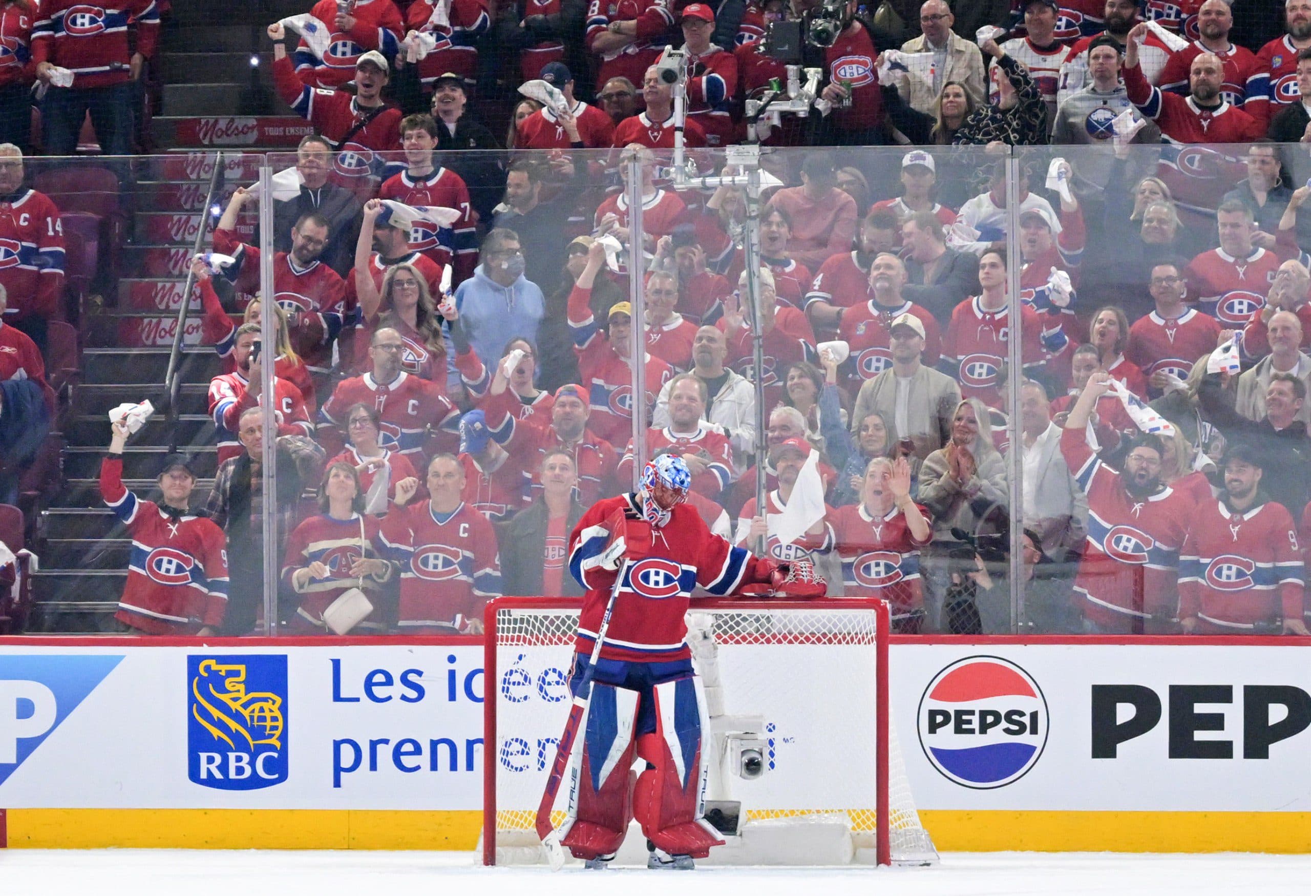 ‘I’ll go home, eat, watch Game of Thrones and go to bed.’: Canadiens’ Dobes downplays heroic Game 3 performance