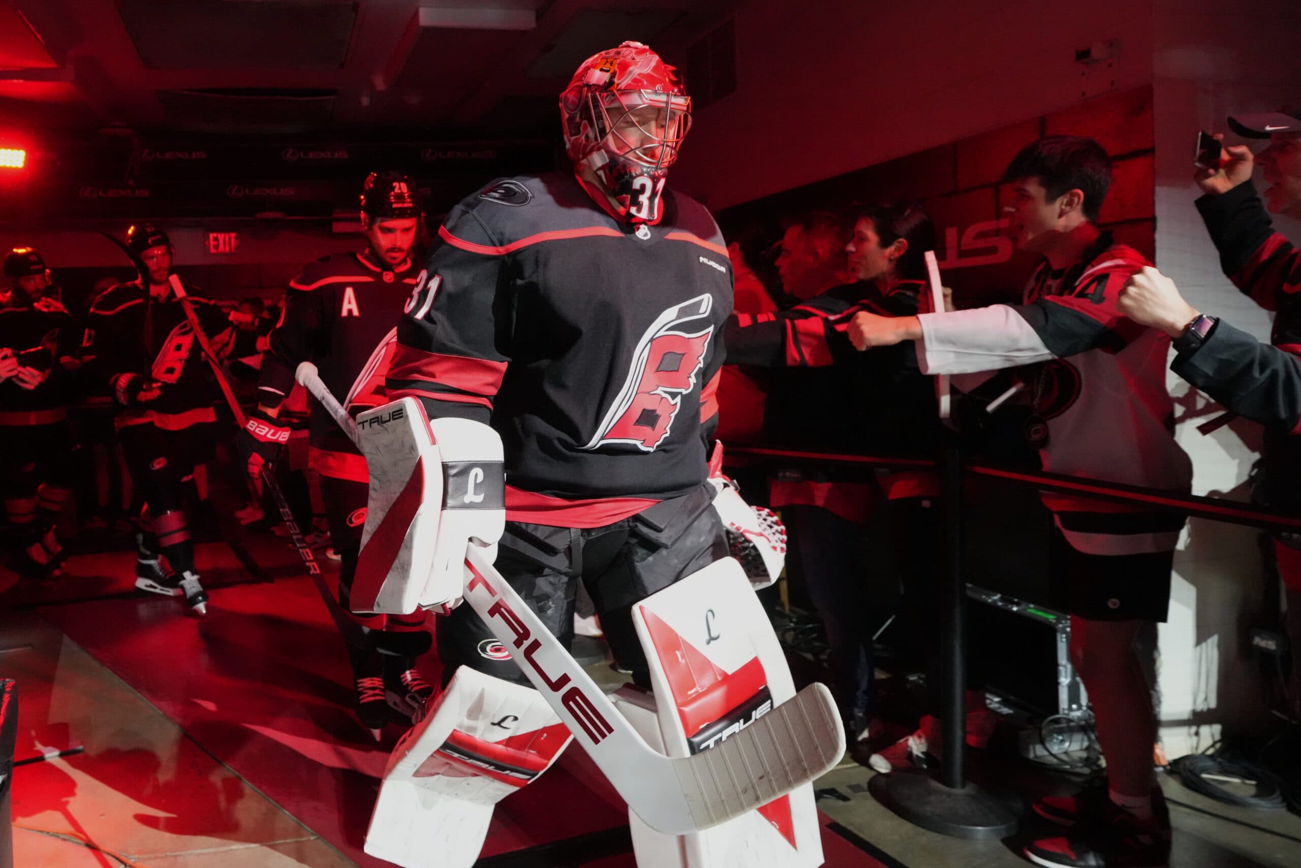 Carolina Hurricanes goaltender Frederik Andersen
