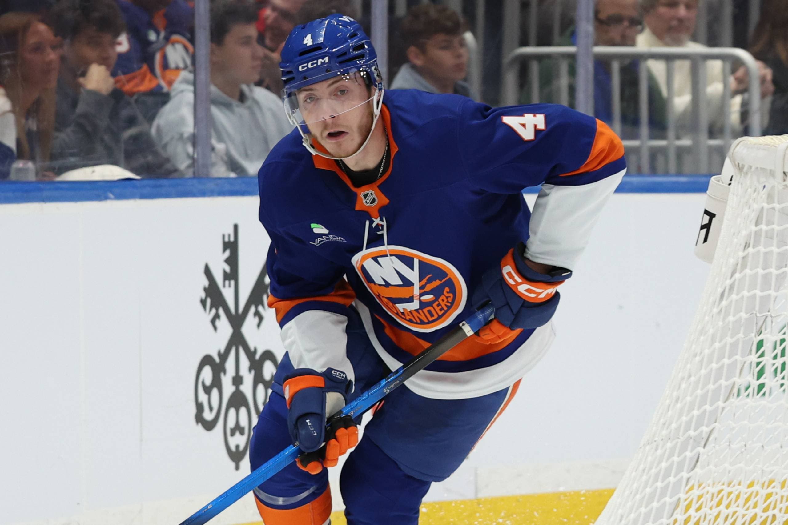 Leafs sign McWard, Rybinski to two-year contracts