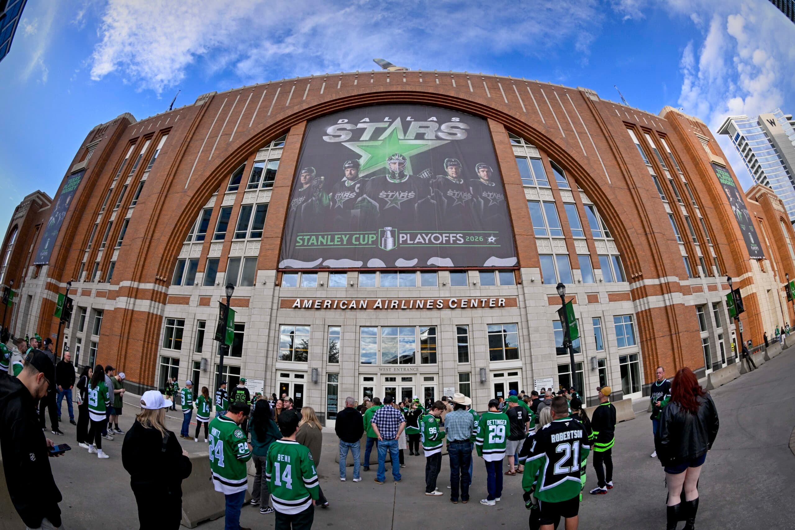 Stars resolve issues with NBA’s Mavericks over arena dispute
