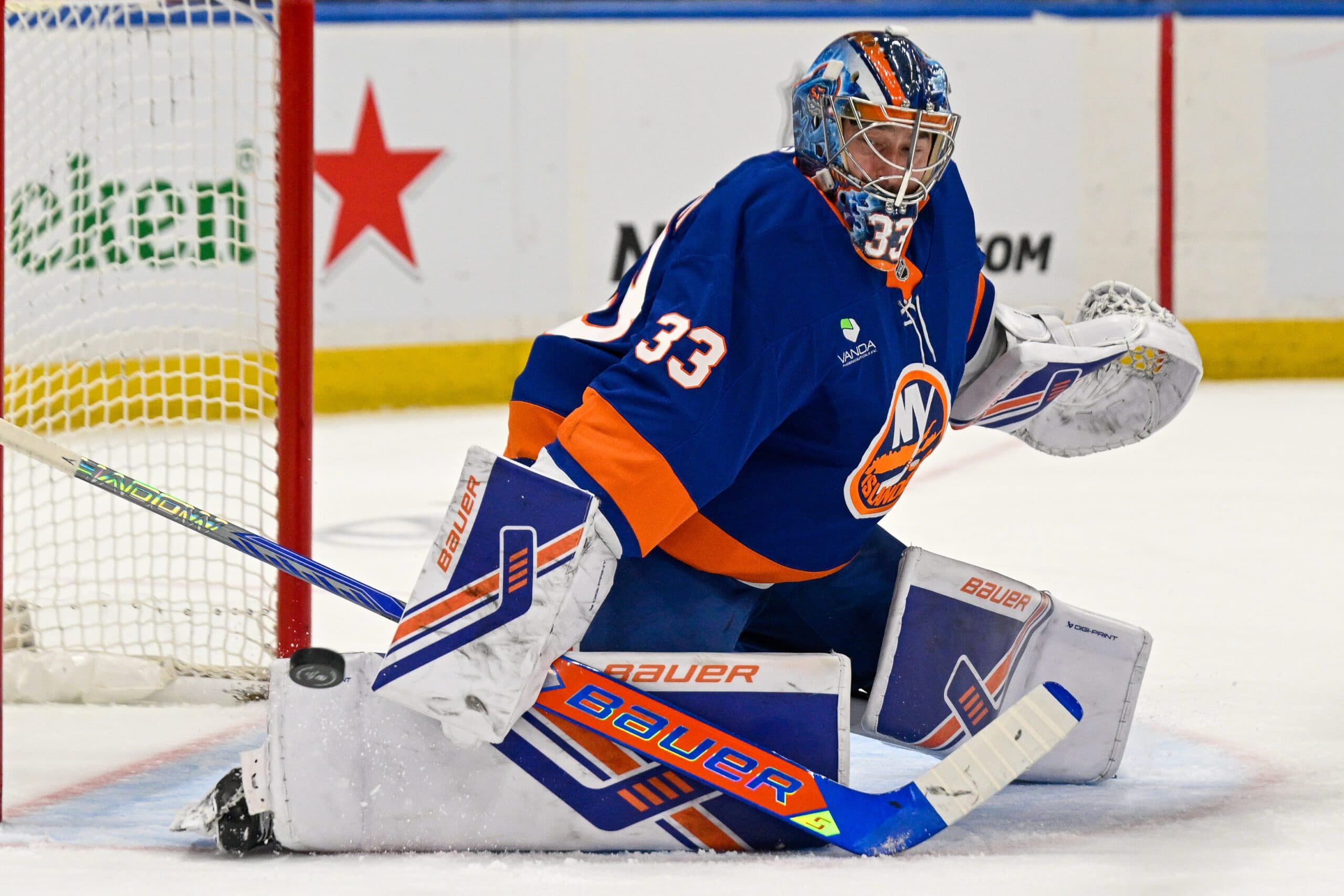 71 players placed on NHL waivers for Sept. 27