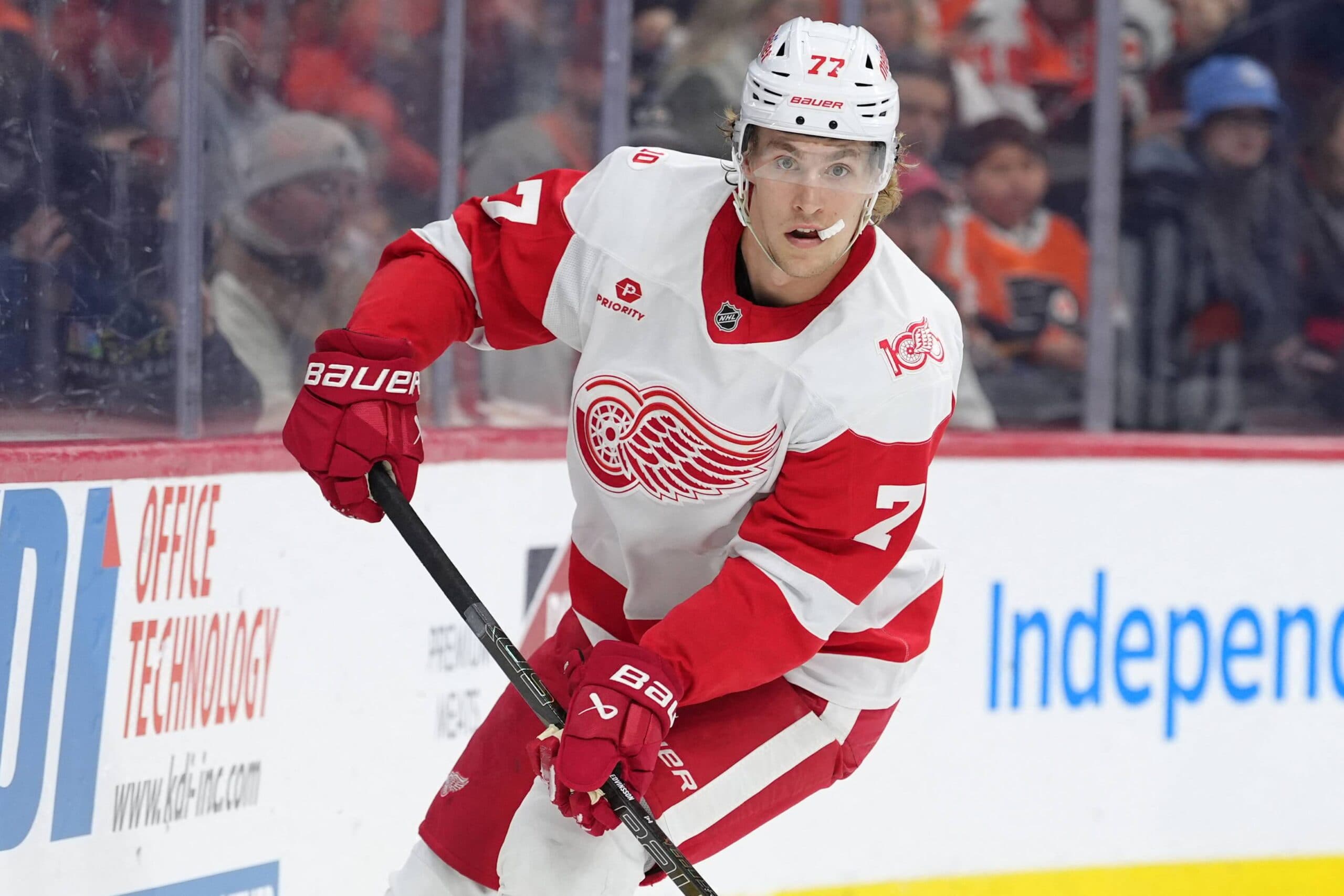 Report: Edvinsson still intending to attend Red Wings camp even without contract