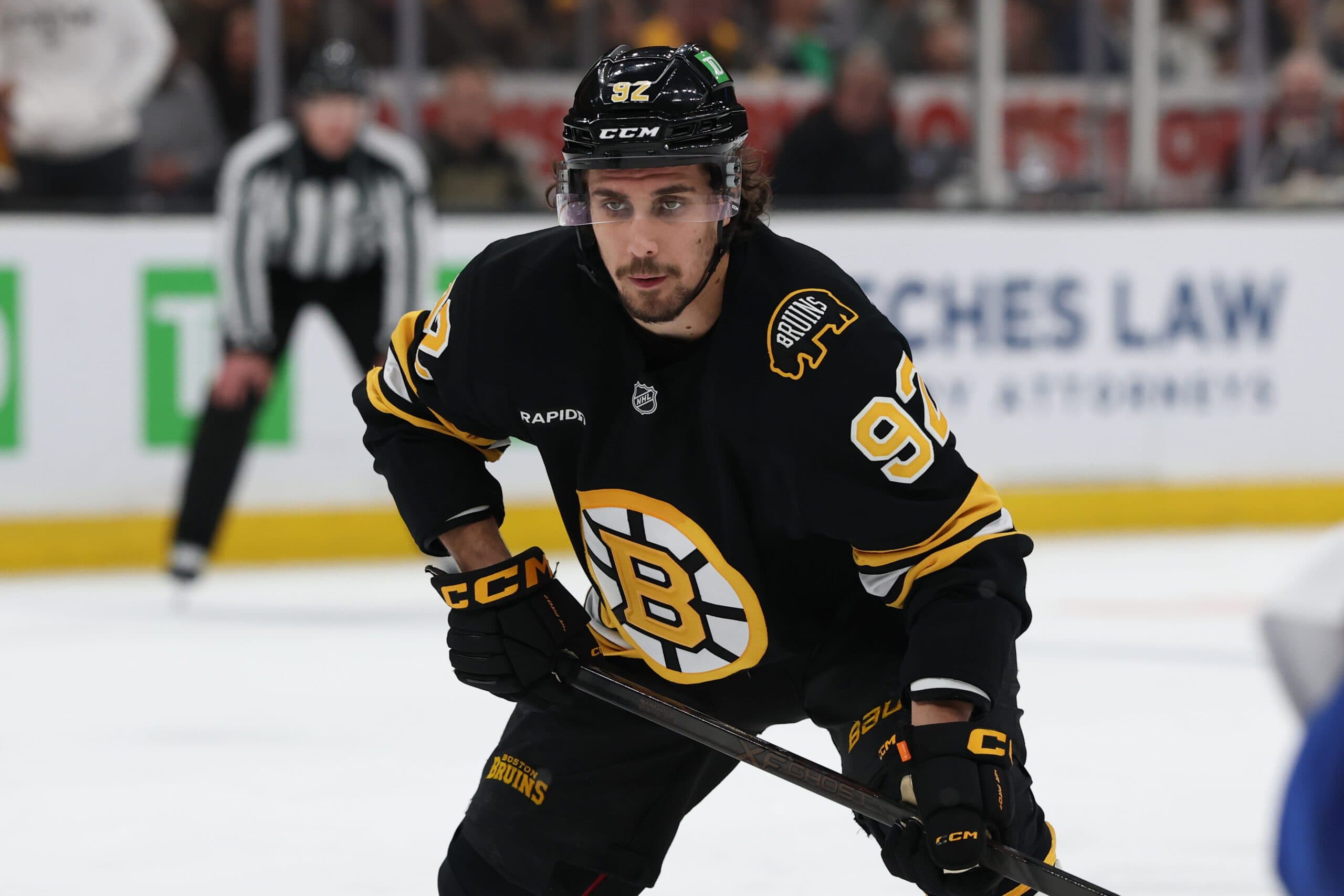 Bruins sign Marat Khusnutdinov to three-year extension