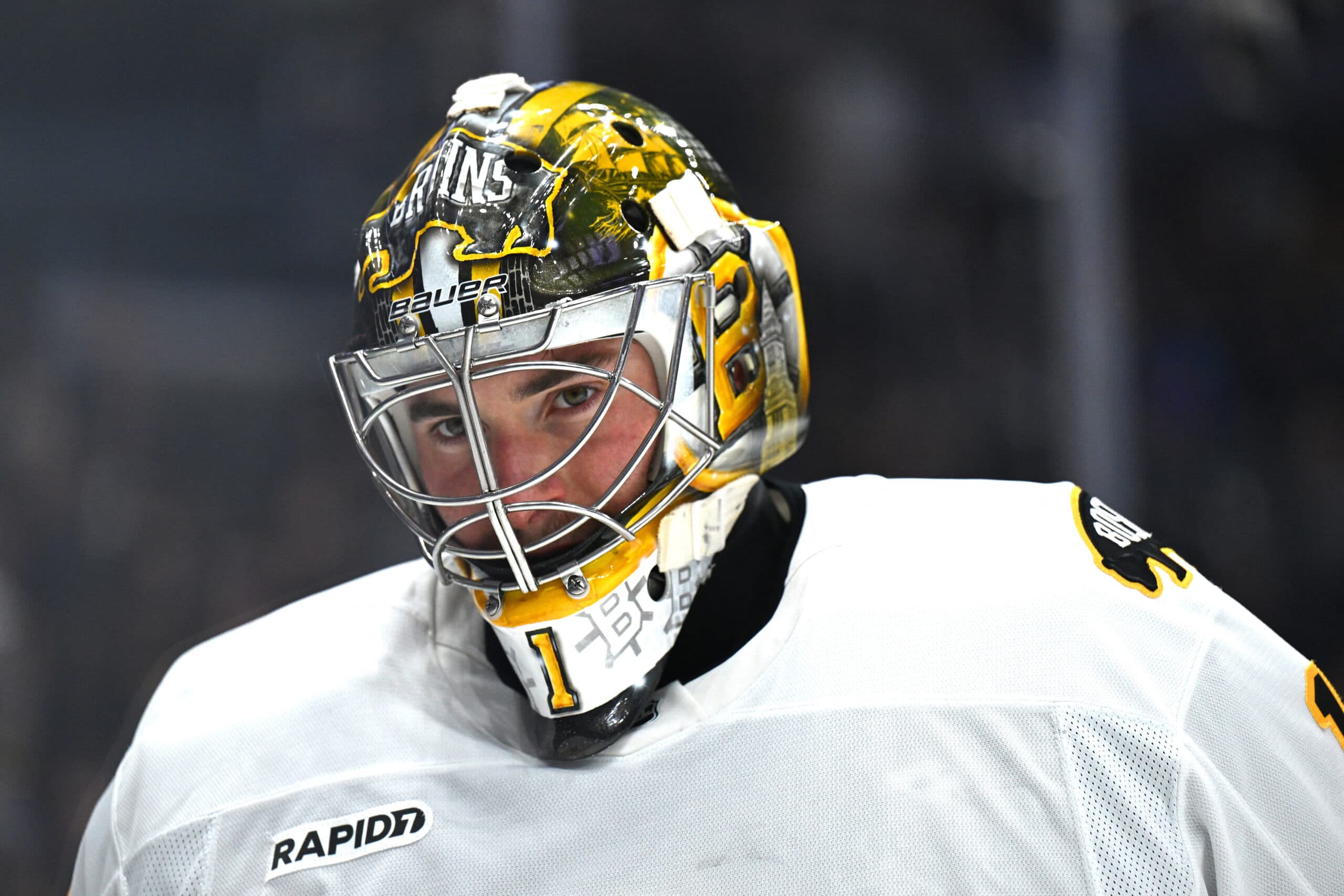 Bruins’ Jeremy Swayman deserves serious Vezina Trophy love early